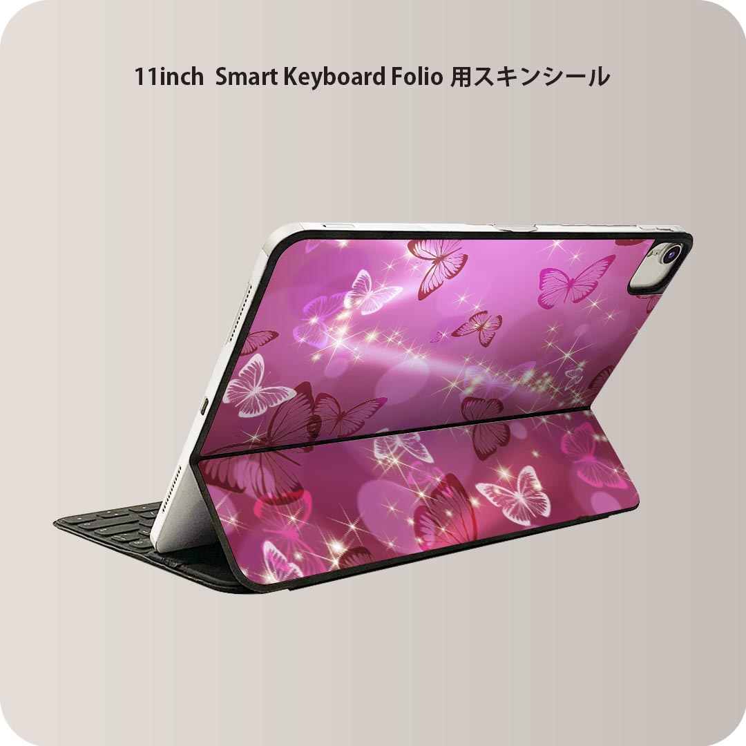 商品特徴・貼るだけでおしゃれに簡単着せ替え、iPad 11inch用 Smart Keyboard Folio 全面デザインスキンシール！・高精細プリントで写真と遜色がない仕上がり！・ちょっとしたすり傷から端末を保護！・「裸で持つ派」の人にはもちろん、お手持ちのクリアケース付けてもOK！・エアフリー素材で気泡の心配も軽減！・貼り直しOK！位置調整も安心！注意事項画像はサンプルです。ご覧の環境によっては多少色味に違いを感じる場合がございます。 イメージと違った、モニターと色味が異なるという理由での交換や返金はご対応出来かねます。端末本体やクリアケースは付属しません。貼付時のずれやカメラ周りの凹凸を考慮してカメラ穴等は少し大きめにカットしています。貼付の際はカメラ穴を基準に位置を合わせてください。カメラ付近の何もないように見える場所に穴が開いていますが、こちらは近接・明るさ感知センサー用の穴です。端末本体に直接貼ることを想定しています。保護フィルムなどの上から貼ると上手く貼れない可能性があります初回貼付時の位置調整や貼り直しは可能ですが、しっかり接着させた後の貼り直しは保証しておりません。こちらは無地のシートにプリントした商品で、デコなどの加工はございません。 凹凸や光沢があるように見えたり布地や金属を素材にしたように見える商品もありますが、図版によるものです。印刷カメラ穴の位置にわずかなズレが生じる場合がございます。ご注文後に1点1点制作する受注生産品のため、不良品以外のご返品や交換は固くお断り致します。 機種間違いも保証対象外となりますため、ご注文の際は必ず機種をご確認下さい。発送について完全受注生産のハンドメイド商品となりますので、既製品と比べて発送までお時間を頂いています。 基本的に決済確認後、2?3営業日、最大で10営業日での発送となります。繁忙期や休業日明けの場合はさらに時間がかかる場合があります。 その際には別途メールにてご連絡致します。メール便の場合、発送日から到着までに2?4日ほどかかる場合が多く、紛失などの保障もご対応できかねます。あらかじめご了承下さい。