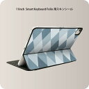 商品特徴・貼るだけでおしゃれに簡単着せ替え、iPad 11inch用 Smart Keyboard Folio 全面デザインスキンシール！・高精細プリントで写真と遜色がない仕上がり！・ちょっとしたすり傷から端末を保護！・「裸で持つ派」の人にはもちろん、お手持ちのクリアケース付けてもOK！・エアフリー素材で気泡の心配も軽減！・貼り直しOK！位置調整も安心！注意事項画像はサンプルです。ご覧の環境によっては多少色味に違いを感じる場合がございます。 イメージと違った、モニターと色味が異なるという理由での交換や返金はご対応出来かねます。端末本体やクリアケースは付属しません。貼付時のずれやカメラ周りの凹凸を考慮してカメラ穴等は少し大きめにカットしています。貼付の際はカメラ穴を基準に位置を合わせてください。カメラ付近の何もないように見える場所に穴が開いていますが、こちらは近接・明るさ感知センサー用の穴です。端末本体に直接貼ることを想定しています。保護フィルムなどの上から貼ると上手く貼れない可能性があります初回貼付時の位置調整や貼り直しは可能ですが、しっかり接着させた後の貼り直しは保証しておりません。こちらは無地のシートにプリントした商品で、デコなどの加工はございません。 凹凸や光沢があるように見えたり布地や金属を素材にしたように見える商品もありますが、図版によるものです。印刷カメラ穴の位置にわずかなズレが生じる場合がございます。ご注文後に1点1点制作する受注生産品のため、不良品以外のご返品や交換は固くお断り致します。 機種間違いも保証対象外となりますため、ご注文の際は必ず機種をご確認下さい。発送について完全受注生産のハンドメイド商品となりますので、既製品と比べて発送までお時間を頂いています。 基本的に決済確認後、2?3営業日、最大で10営業日での発送となります。繁忙期や休業日明けの場合はさらに時間がかかる場合があります。 その際には別途メールにてご連絡致します。メール便の場合、発送日から到着までに2?4日ほどかかる場合が多く、紛失などの保障もご対応できかねます。あらかじめご了承下さい。