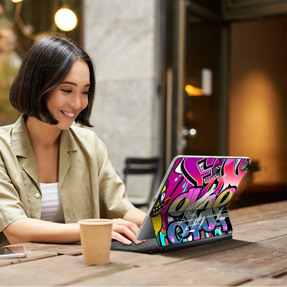 Magic Keyboard 12.9インチ iPad Pro（第4世代、第5世代、第6世代）対応 apple アップル アイパッド 全面スキンシール フル 前面 背面 保護シール 人気 グラフィティ　落書き 001010 2