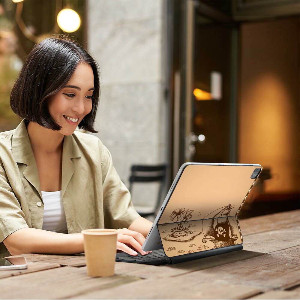 スマコレのMagic Keyboard 12.9インチ iPad Pro（第4世代、第5世代、第6世代）対応 apple アップル アイパッド 全面スキンシール フル 前面 背面 保護シール 人気 イラスト　海賊　船　島 007409｜アングル2