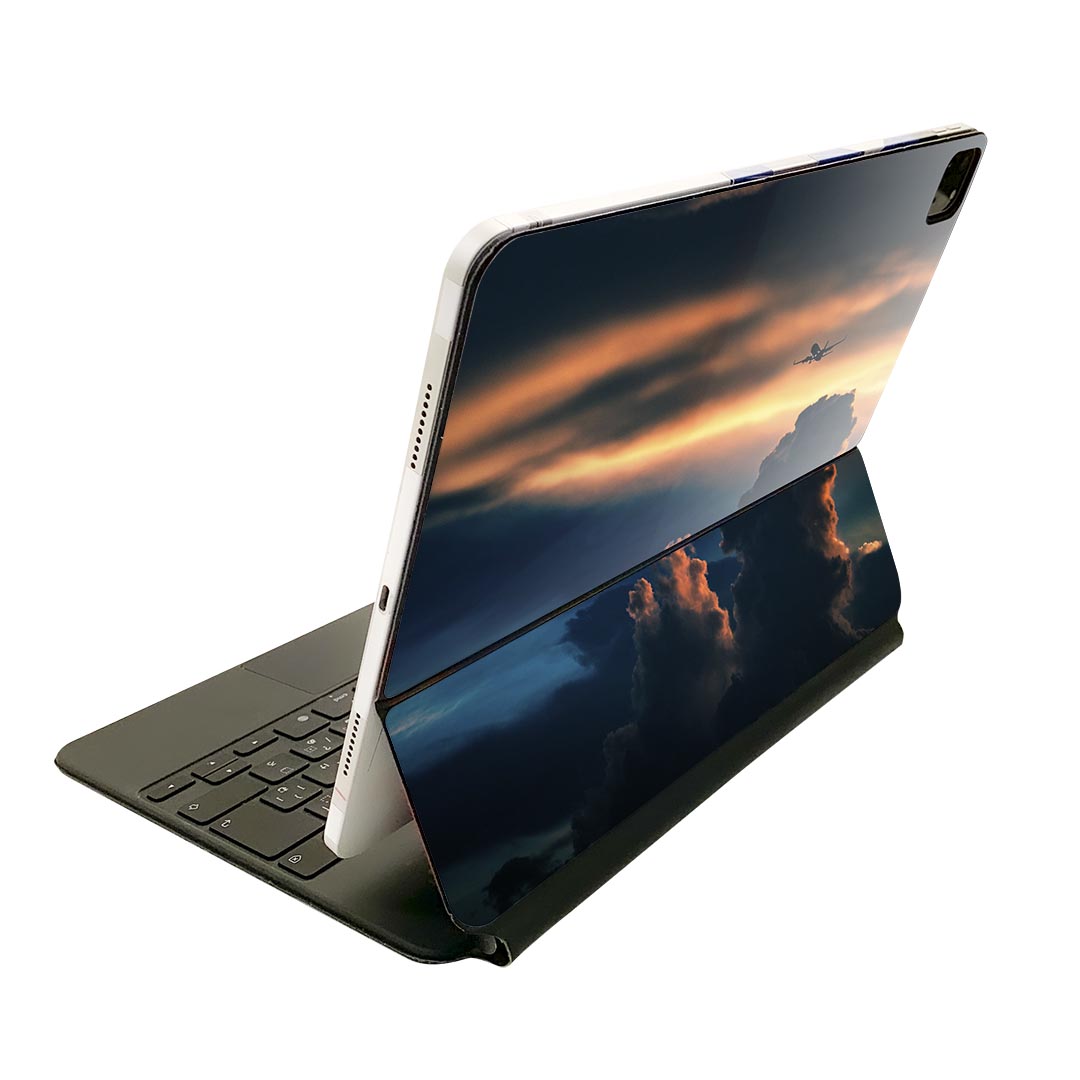 Magic Keyboard 用 スキンシール 11インチ iPad Pro用 第1-4世代 iPad Air 第4-5世代 対応 全面スキンシール フル 前面 背面 保護シール 人気 022844 写真　飛行機　空(2.0)