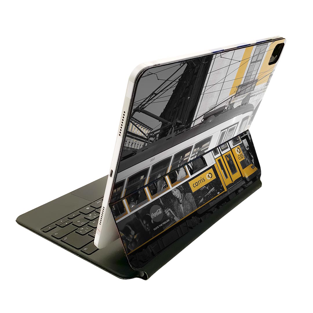 商品特徴・貼るだけでおしゃれに簡単着せ替え、Magic Keyboard 全面デザインスキンシール！・高精細プリントで写真と遜色がない仕上がり！・ちょっとしたすり傷から端末を保護！・「裸で持つ派」の人にはもちろん、お手持ちのクリアケース付け...