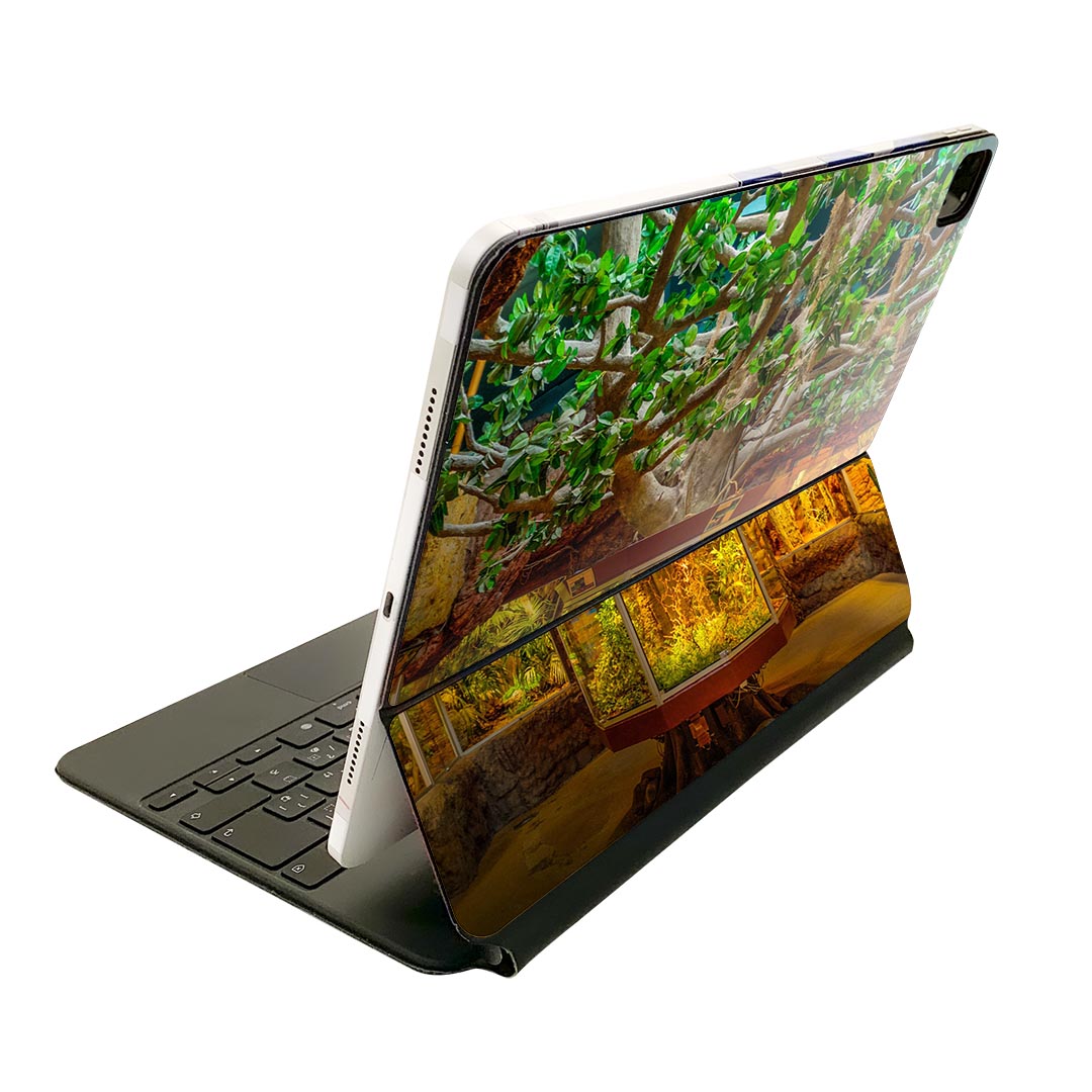 Magic Keyboard 12.9インチ iPad Pro（第4世代、第5世代、第6世代）対応 apple アップル アイパッド　全面スキンシール フル 前面　背面 保護シール 人気 025634 木　緑　写真