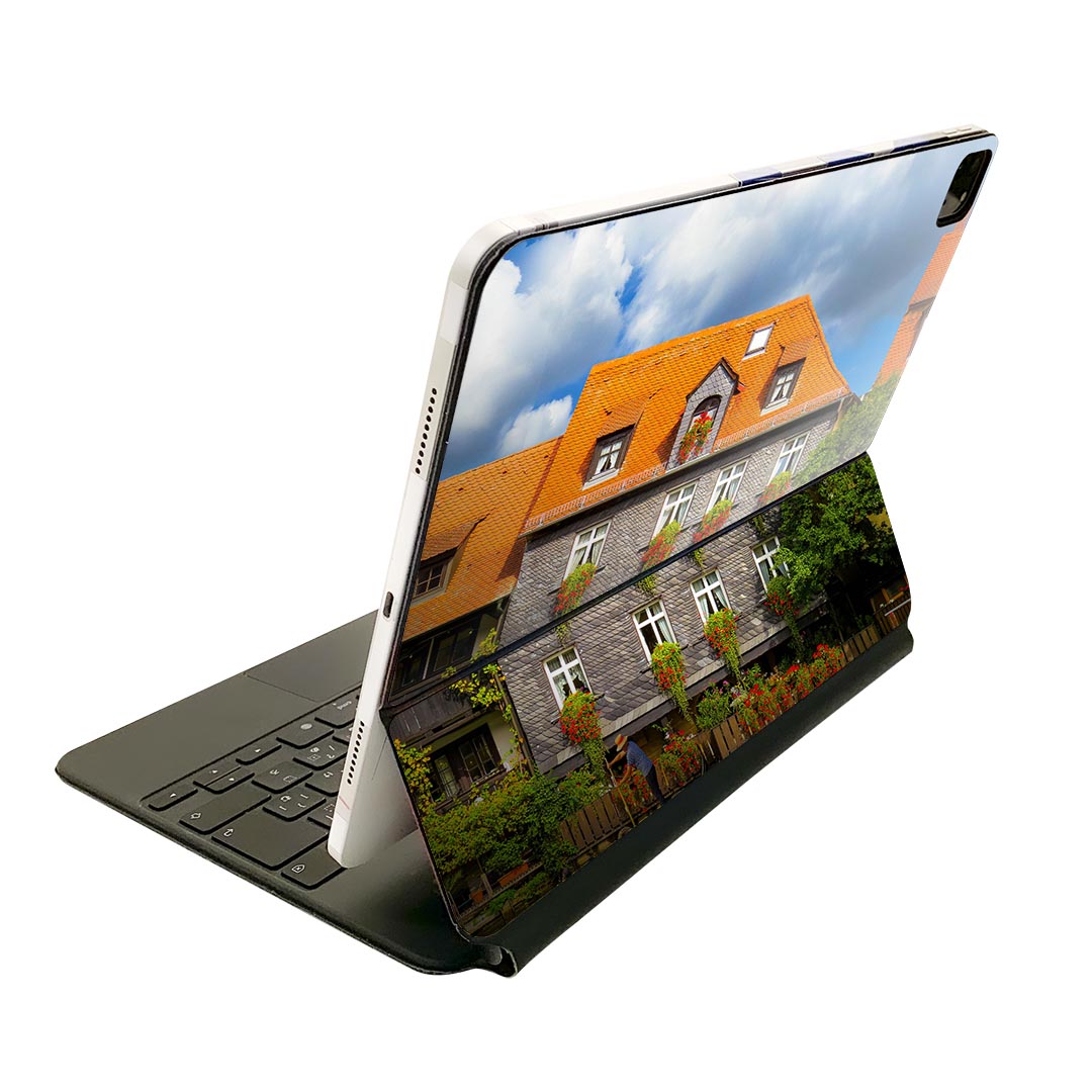 商品特徴・貼るだけでおしゃれに簡単着せ替え、Magic Keyboard 全面デザインスキンシール！・高精細プリントで写真と遜色がない仕上がり！・ちょっとしたすり傷から端末を保護！・「裸で持つ派」の人にはもちろん、お手持ちのクリアケース付け...