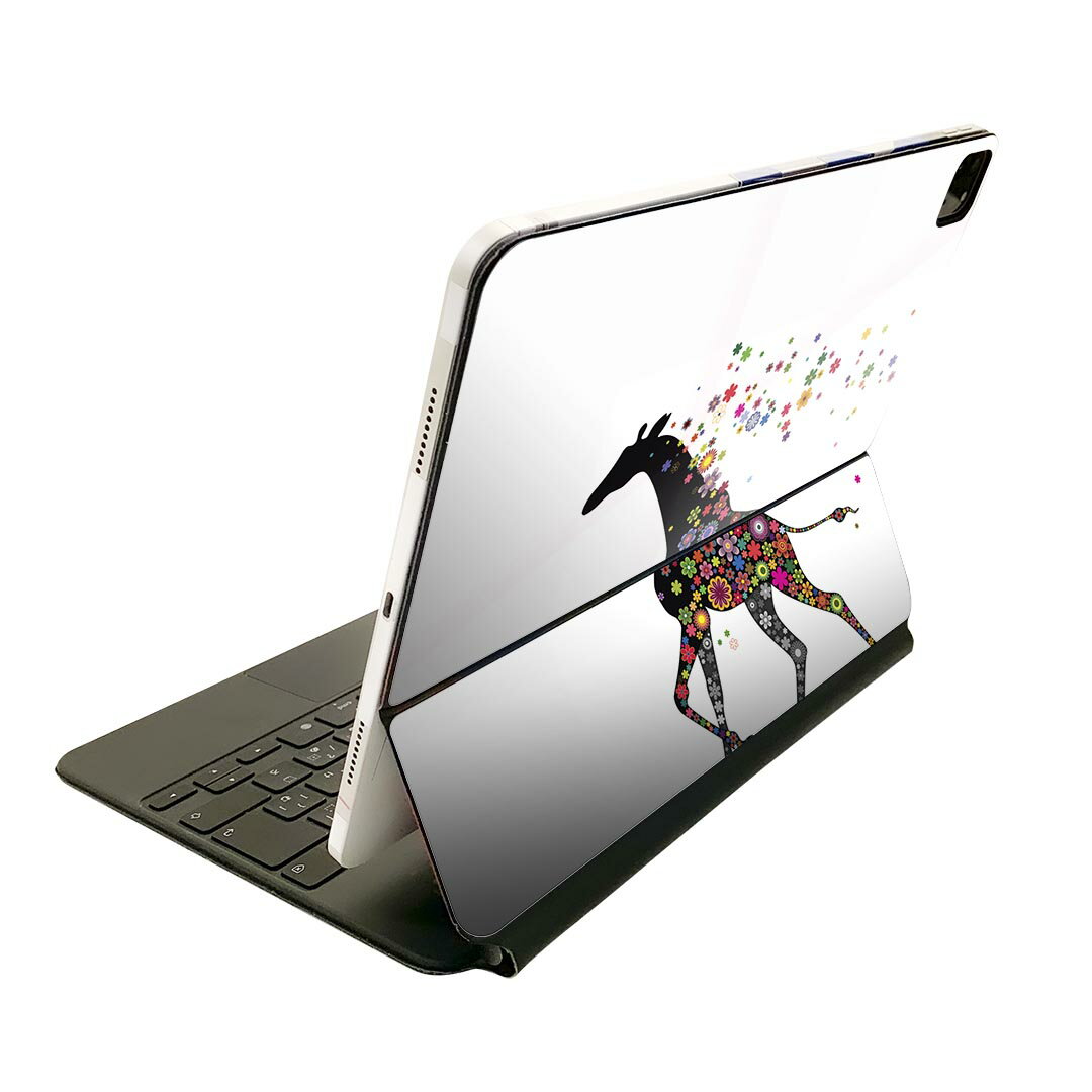 商品特徴・貼るだけでおしゃれに簡単着せ替え、Magic Keyboard 全面デザインスキンシール！・高精細プリントで写真と遜色がない仕上がり！・ちょっとしたすり傷から端末を保護！・「裸で持つ派」の人にはもちろん、お手持ちのクリアケース付けてもOK！・エアフリー素材で気泡の心配も軽減！・貼り直しOK！位置調整も安心！注意事項画像はサンプルです。ご覧の環境によっては多少色味に違いを感じる場合がございます。 イメージと違った、モニターと色味が異なるという理由での交換や返金はご対応出来かねます。端末本体やクリアケースは付属しません。貼付時のずれやカメラ周りの凹凸を考慮してカメラ穴等は少し大きめにカットしています。貼付の際はカメラ穴を基準に位置を合わせてください。カメラ付近の何もないように見える場所に穴が開いていますが、こちらは近接・明るさ感知センサー用の穴です。端末本体に直接貼ることを想定しています。保護フィルムなどの上から貼ると上手く貼れない可能性があります初回貼付時の位置調整や貼り直しは可能ですが、しっかり接着させた後の貼り直しは保証しておりません。こちらは無地のシートにプリントした商品で、デコなどの加工はございません。 凹凸や光沢があるように見えたり布地や金属を素材にしたように見える商品もありますが、図版によるものです。印刷カメラ穴の位置にわずかなズレが生じる場合がございます。ご注文後に1点1点制作する受注生産品のため、不良品以外のご返品や交換は固くお断り致します。 機種間違いも保証対象外となりますため、ご注文の際は必ず機種をご確認下さい。発送について完全受注生産のハンドメイド商品となりますので、既製品と比べて発送までお時間を頂いています。 基本的に決済確認後、2?3営業日、最大で10営業日での発送となります。繁忙期や休業日明けの場合はさらに時間がかかる場合があります。 その際には別途メールにてご連絡致します。メール便の場合、発送日から到着までに2?4日ほどかかる場合が多く、紛失などの保障もご対応できかねます。あらかじめご了承下さい。