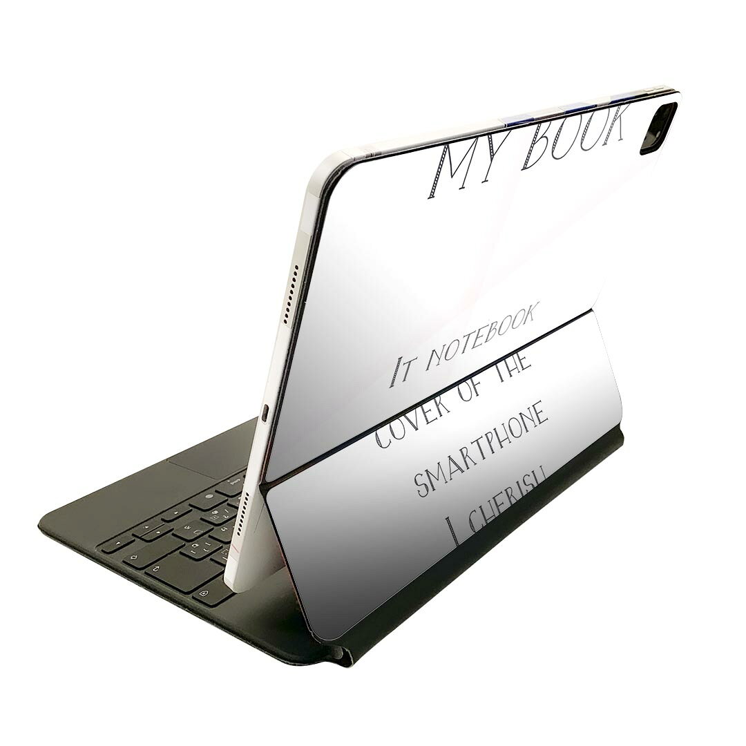 商品特徴・貼るだけでおしゃれに簡単着せ替え、Magic Keyboard 全面デザインスキンシール！・高精細プリントで写真と遜色がない仕上がり！・ちょっとしたすり傷から端末を保護！・「裸で持つ派」の人にはもちろん、お手持ちのクリアケース付けてもOK！・エアフリー素材で気泡の心配も軽減！・貼り直しOK！位置調整も安心！注意事項画像はサンプルです。ご覧の環境によっては多少色味に違いを感じる場合がございます。 イメージと違った、モニターと色味が異なるという理由での交換や返金はご対応出来かねます。端末本体やクリアケースは付属しません。貼付時のずれやカメラ周りの凹凸を考慮してカメラ穴等は少し大きめにカットしています。貼付の際はカメラ穴を基準に位置を合わせてください。カメラ付近の何もないように見える場所に穴が開いていますが、こちらは近接・明るさ感知センサー用の穴です。端末本体に直接貼ることを想定しています。保護フィルムなどの上から貼ると上手く貼れない可能性があります初回貼付時の位置調整や貼り直しは可能ですが、しっかり接着させた後の貼り直しは保証しておりません。こちらは無地のシートにプリントした商品で、デコなどの加工はございません。 凹凸や光沢があるように見えたり布地や金属を素材にしたように見える商品もありますが、図版によるものです。印刷カメラ穴の位置にわずかなズレが生じる場合がございます。ご注文後に1点1点制作する受注生産品のため、不良品以外のご返品や交換は固くお断り致します。 機種間違いも保証対象外となりますため、ご注文の際は必ず機種をご確認下さい。発送について完全受注生産のハンドメイド商品となりますので、既製品と比べて発送までお時間を頂いています。 基本的に決済確認後、2?3営業日、最大で10営業日での発送となります。繁忙期や休業日明けの場合はさらに時間がかかる場合があります。 その際には別途メールにてご連絡致します。メール便の場合、発送日から到着までに2?4日ほどかかる場合が多く、紛失などの保障もご対応できかねます。あらかじめご了承下さい。