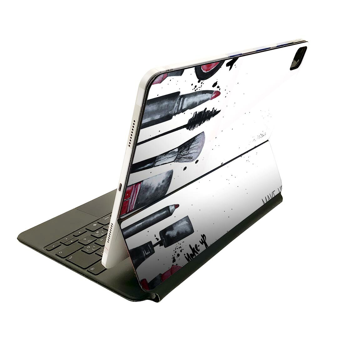 商品特徴・貼るだけでおしゃれに簡単着せ替え、Magic Keyboard 全面デザインスキンシール！・高精細プリントで写真と遜色がない仕上がり！・ちょっとしたすり傷から端末を保護！・「裸で持つ派」の人にはもちろん、お手持ちのクリアケース付けてもOK！・エアフリー素材で気泡の心配も軽減！・貼り直しOK！位置調整も安心！注意事項画像はサンプルです。ご覧の環境によっては多少色味に違いを感じる場合がございます。 イメージと違った、モニターと色味が異なるという理由での交換や返金はご対応出来かねます。端末本体やクリアケースは付属しません。貼付時のずれやカメラ周りの凹凸を考慮してカメラ穴等は少し大きめにカットしています。貼付の際はカメラ穴を基準に位置を合わせてください。カメラ付近の何もないように見える場所に穴が開いていますが、こちらは近接・明るさ感知センサー用の穴です。端末本体に直接貼ることを想定しています。保護フィルムなどの上から貼ると上手く貼れない可能性があります初回貼付時の位置調整や貼り直しは可能ですが、しっかり接着させた後の貼り直しは保証しておりません。こちらは無地のシートにプリントした商品で、デコなどの加工はございません。 凹凸や光沢があるように見えたり布地や金属を素材にしたように見える商品もありますが、図版によるものです。印刷カメラ穴の位置にわずかなズレが生じる場合がございます。ご注文後に1点1点制作する受注生産品のため、不良品以外のご返品や交換は固くお断り致します。 機種間違いも保証対象外となりますため、ご注文の際は必ず機種をご確認下さい。発送について完全受注生産のハンドメイド商品となりますので、既製品と比べて発送までお時間を頂いています。 基本的に決済確認後、2?3営業日、最大で10営業日での発送となります。繁忙期や休業日明けの場合はさらに時間がかかる場合があります。 その際には別途メールにてご連絡致します。メール便の場合、発送日から到着までに2?4日ほどかかる場合が多く、紛失などの保障もご対応できかねます。あらかじめご了承下さい。