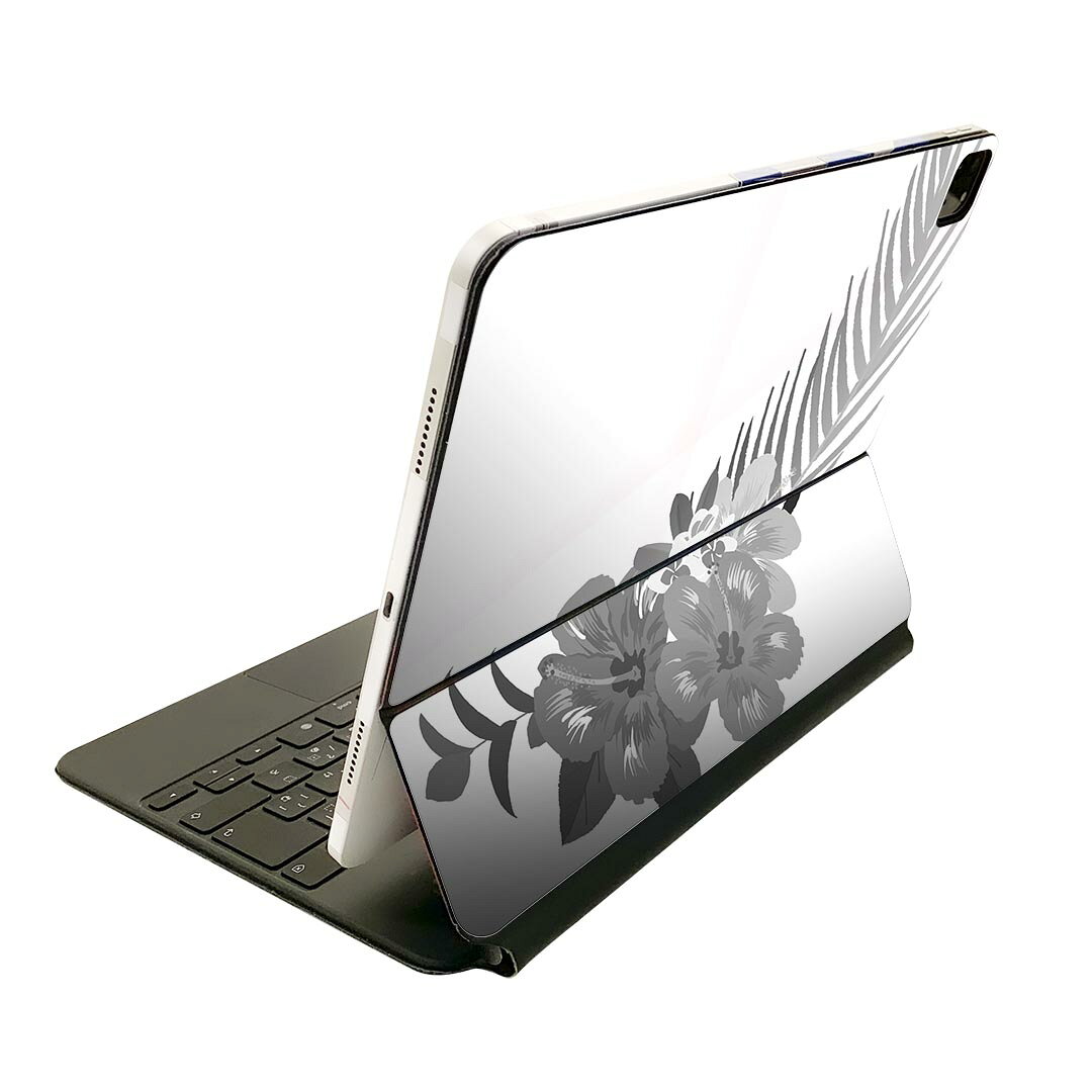 商品特徴・貼るだけでおしゃれに簡単着せ替え、Magic Keyboard 全面デザインスキンシール！・高精細プリントで写真と遜色がない仕上がり！・ちょっとしたすり傷から端末を保護！・「裸で持つ派」の人にはもちろん、お手持ちのクリアケース付けてもOK！・エアフリー素材で気泡の心配も軽減！・貼り直しOK！位置調整も安心！注意事項画像はサンプルです。ご覧の環境によっては多少色味に違いを感じる場合がございます。 イメージと違った、モニターと色味が異なるという理由での交換や返金はご対応出来かねます。端末本体やクリアケースは付属しません。貼付時のずれやカメラ周りの凹凸を考慮してカメラ穴等は少し大きめにカットしています。貼付の際はカメラ穴を基準に位置を合わせてください。カメラ付近の何もないように見える場所に穴が開いていますが、こちらは近接・明るさ感知センサー用の穴です。端末本体に直接貼ることを想定しています。保護フィルムなどの上から貼ると上手く貼れない可能性があります初回貼付時の位置調整や貼り直しは可能ですが、しっかり接着させた後の貼り直しは保証しておりません。こちらは無地のシートにプリントした商品で、デコなどの加工はございません。 凹凸や光沢があるように見えたり布地や金属を素材にしたように見える商品もありますが、図版によるものです。印刷カメラ穴の位置にわずかなズレが生じる場合がございます。ご注文後に1点1点制作する受注生産品のため、不良品以外のご返品や交換は固くお断り致します。 機種間違いも保証対象外となりますため、ご注文の際は必ず機種をご確認下さい。発送について完全受注生産のハンドメイド商品となりますので、既製品と比べて発送までお時間を頂いています。 基本的に決済確認後、2?3営業日、最大で10営業日での発送となります。繁忙期や休業日明けの場合はさらに時間がかかる場合があります。 その際には別途メールにてご連絡致します。メール便の場合、発送日から到着までに2?4日ほどかかる場合が多く、紛失などの保障もご対応できかねます。あらかじめご了承下さい。
