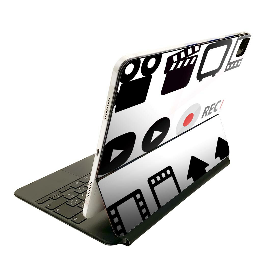 商品特徴・貼るだけでおしゃれに簡単着せ替え、Magic Keyboard 全面デザインスキンシール！・高精細プリントで写真と遜色がない仕上がり！・ちょっとしたすり傷から端末を保護！・「裸で持つ派」の人にはもちろん、お手持ちのクリアケース付けてもOK！・エアフリー素材で気泡の心配も軽減！・貼り直しOK！位置調整も安心！注意事項画像はサンプルです。ご覧の環境によっては多少色味に違いを感じる場合がございます。 イメージと違った、モニターと色味が異なるという理由での交換や返金はご対応出来かねます。端末本体やクリアケースは付属しません。貼付時のずれやカメラ周りの凹凸を考慮してカメラ穴等は少し大きめにカットしています。貼付の際はカメラ穴を基準に位置を合わせてください。カメラ付近の何もないように見える場所に穴が開いていますが、こちらは近接・明るさ感知センサー用の穴です。端末本体に直接貼ることを想定しています。保護フィルムなどの上から貼ると上手く貼れない可能性があります初回貼付時の位置調整や貼り直しは可能ですが、しっかり接着させた後の貼り直しは保証しておりません。こちらは無地のシートにプリントした商品で、デコなどの加工はございません。 凹凸や光沢があるように見えたり布地や金属を素材にしたように見える商品もありますが、図版によるものです。印刷カメラ穴の位置にわずかなズレが生じる場合がございます。ご注文後に1点1点制作する受注生産品のため、不良品以外のご返品や交換は固くお断り致します。 機種間違いも保証対象外となりますため、ご注文の際は必ず機種をご確認下さい。発送について完全受注生産のハンドメイド商品となりますので、既製品と比べて発送までお時間を頂いています。 基本的に決済確認後、2?3営業日、最大で10営業日での発送となります。繁忙期や休業日明けの場合はさらに時間がかかる場合があります。 その際には別途メールにてご連絡致します。メール便の場合、発送日から到着までに2?4日ほどかかる場合が多く、紛失などの保障もご対応できかねます。あらかじめご了承下さい。