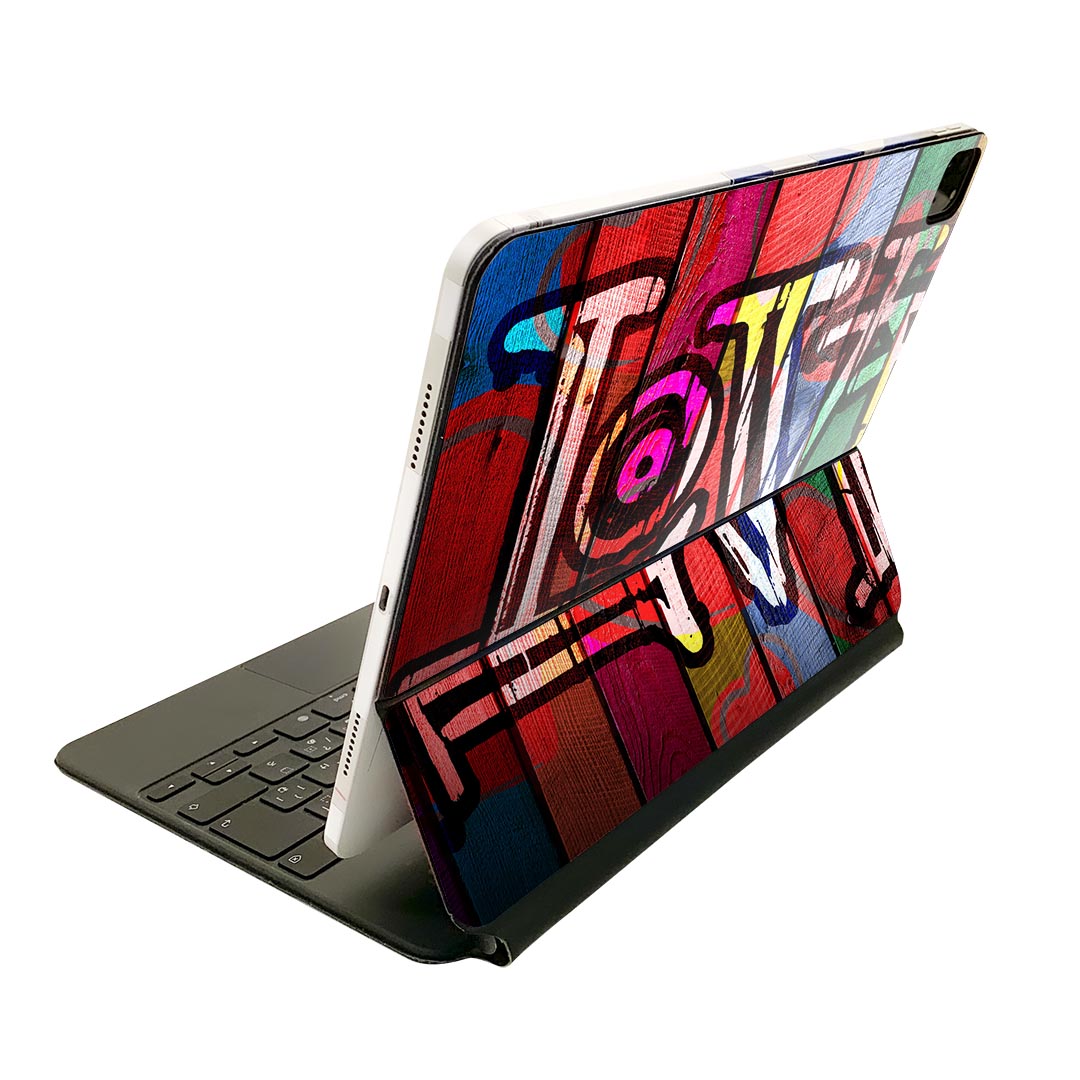 Magic Keyboard 用 スキンシール 11インチ iPad Pro用 第1-4世代 iPad Air 第4-5世代 対応 全面スキンシール フル 前面 背面 保護シール 人気 018340 グラフィティ　LOVE