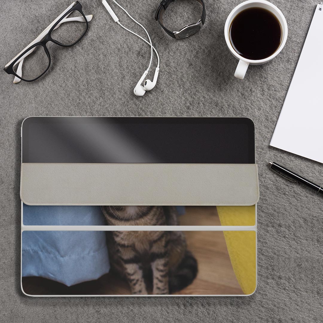 iPad Smart Folio 用 12.9インチ iPad Pro（第4世代、第5世代、第6世代）対応 apple アップル アイパッド　全面スキンシール フル 前面　背面 保護シール 人気 023082 猫　ねこ　動物　写真