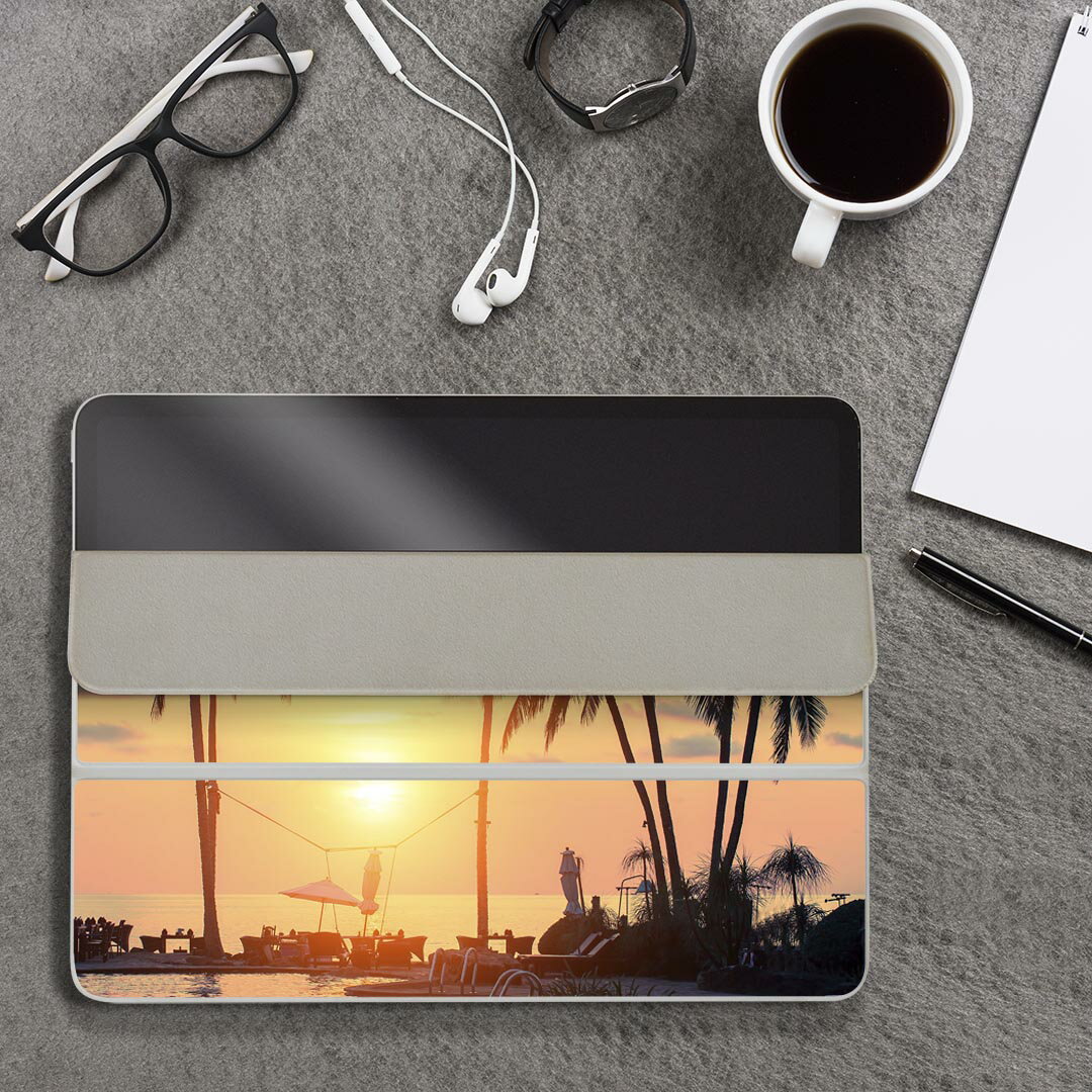 iPad Smart Folio 用 12.9インチ iPad Pro（第4世代、第5世代、第6世代）対応 apple アップル アイパッド　全面スキンシール フル 前面　背面 保護シール 人気 011779 写真　ヤシの木　夕焼け