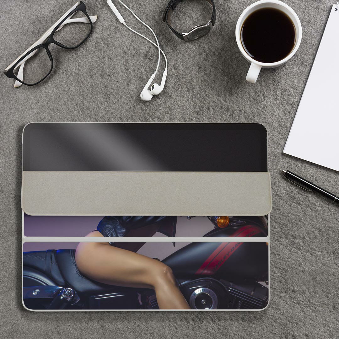 iPad Smart Folio 用 12.9インチ iPad Pro（第4世代、第5世代、第6世代）対応 apple アップル アイパッド　全面スキンシール フル 前面　背面 保護シール 人気 012689 女性　　写真