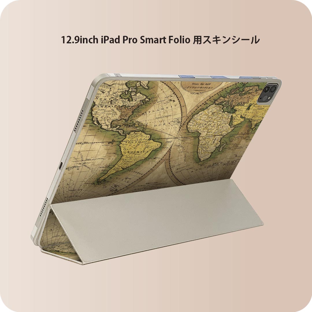 商品特徴・貼るだけでおしゃれに簡単着せ替え、iPad Smart Folio 用 12.9インチ 全面デザインスキンシール！・高精細プリントで写真と遜色がない仕上がり！・ちょっとしたすり傷から端末を保護！・「裸で持つ派」の人にはもちろん、お手持ちのクリアケース付けてもOK！・エアフリー素材で気泡の心配も軽減！・貼り直しOK！位置調整も安心！注意事項画像はサンプルです。ご覧の環境によっては多少色味に違いを感じる場合がございます。 イメージと違った、モニターと色味が異なるという理由での交換や返金はご対応出来かねます。端末本体やクリアケースは付属しません。貼付時のずれやカメラ周りの凹凸を考慮してカメラ穴等は少し大きめにカットしています。貼付の際はカメラ穴を基準に位置を合わせてください。カメラ付近の何もないように見える場所に穴が開いていますが、こちらは近接・明るさ感知センサー用の穴です。端末本体に直接貼ることを想定しています。保護フィルムなどの上から貼ると上手く貼れない可能性があります初回貼付時の位置調整や貼り直しは可能ですが、しっかり接着させた後の貼り直しは保証しておりません。こちらは無地のシートにプリントした商品で、デコなどの加工はございません。 凹凸や光沢があるように見えたり布地や金属を素材にしたように見える商品もありますが、図版によるものです。印刷カメラ穴の位置にわずかなズレが生じる場合がございます。ご注文後に1点1点制作する受注生産品のため、不良品以外のご返品や交換は固くお断り致します。 機種間違いも保証対象外となりますため、ご注文の際は必ず機種をご確認下さい。発送について完全受注生産のハンドメイド商品となりますので、既製品と比べて発送までお時間を頂いています。 基本的に決済確認後、2?3営業日、最大で10営業日での発送となります。繁忙期や休業日明けの場合はさらに時間がかかる場合があります。 その際には別途メールにてご連絡致します。メール便の場合、発送日から到着までに2?4日ほどかかる場合が多く、紛失などの保障もご対応できかねます。あらかじめご了承下さい。