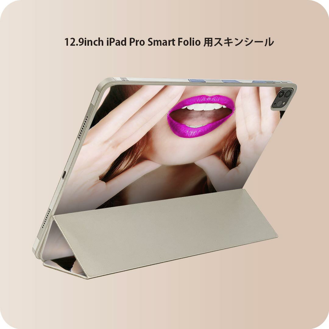 商品特徴・貼るだけでおしゃれに簡単着せ替え、iPad Smart Folio 用 12.9インチ 全面デザインスキンシール！・高精細プリントで写真と遜色がない仕上がり！・ちょっとしたすり傷から端末を保護！・「裸で持つ派」の人にはもちろん、お手持ちのクリアケース付けてもOK！・エアフリー素材で気泡の心配も軽減！・貼り直しOK！位置調整も安心！注意事項画像はサンプルです。ご覧の環境によっては多少色味に違いを感じる場合がございます。 イメージと違った、モニターと色味が異なるという理由での交換や返金はご対応出来かねます。端末本体やクリアケースは付属しません。貼付時のずれやカメラ周りの凹凸を考慮してカメラ穴等は少し大きめにカットしています。貼付の際はカメラ穴を基準に位置を合わせてください。カメラ付近の何もないように見える場所に穴が開いていますが、こちらは近接・明るさ感知センサー用の穴です。端末本体に直接貼ることを想定しています。保護フィルムなどの上から貼ると上手く貼れない可能性があります初回貼付時の位置調整や貼り直しは可能ですが、しっかり接着させた後の貼り直しは保証しておりません。こちらは無地のシートにプリントした商品で、デコなどの加工はございません。 凹凸や光沢があるように見えたり布地や金属を素材にしたように見える商品もありますが、図版によるものです。印刷カメラ穴の位置にわずかなズレが生じる場合がございます。ご注文後に1点1点制作する受注生産品のため、不良品以外のご返品や交換は固くお断り致します。 機種間違いも保証対象外となりますため、ご注文の際は必ず機種をご確認下さい。発送について完全受注生産のハンドメイド商品となりますので、既製品と比べて発送までお時間を頂いています。 基本的に決済確認後、2?3営業日、最大で10営業日での発送となります。繁忙期や休業日明けの場合はさらに時間がかかる場合があります。 その際には別途メールにてご連絡致します。メール便の場合、発送日から到着までに2?4日ほどかかる場合が多く、紛失などの保障もご対応できかねます。あらかじめご了承下さい。