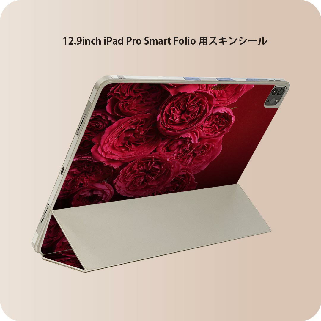 商品特徴・貼るだけでおしゃれに簡単着せ替え、iPad Smart Folio 用 12.9インチ 全面デザインスキンシール！・高精細プリントで写真と遜色がない仕上がり！・ちょっとしたすり傷から端末を保護！・「裸で持つ派」の人にはもちろん、お手持ちのクリアケース付けてもOK！・エアフリー素材で気泡の心配も軽減！・貼り直しOK！位置調整も安心！注意事項画像はサンプルです。ご覧の環境によっては多少色味に違いを感じる場合がございます。 イメージと違った、モニターと色味が異なるという理由での交換や返金はご対応出来かねます。端末本体やクリアケースは付属しません。貼付時のずれやカメラ周りの凹凸を考慮してカメラ穴等は少し大きめにカットしています。貼付の際はカメラ穴を基準に位置を合わせてください。カメラ付近の何もないように見える場所に穴が開いていますが、こちらは近接・明るさ感知センサー用の穴です。端末本体に直接貼ることを想定しています。保護フィルムなどの上から貼ると上手く貼れない可能性があります初回貼付時の位置調整や貼り直しは可能ですが、しっかり接着させた後の貼り直しは保証しておりません。こちらは無地のシートにプリントした商品で、デコなどの加工はございません。 凹凸や光沢があるように見えたり布地や金属を素材にしたように見える商品もありますが、図版によるものです。印刷カメラ穴の位置にわずかなズレが生じる場合がございます。ご注文後に1点1点制作する受注生産品のため、不良品以外のご返品や交換は固くお断り致します。 機種間違いも保証対象外となりますため、ご注文の際は必ず機種をご確認下さい。発送について完全受注生産のハンドメイド商品となりますので、既製品と比べて発送までお時間を頂いています。 基本的に決済確認後、2?3営業日、最大で10営業日での発送となります。繁忙期や休業日明けの場合はさらに時間がかかる場合があります。 その際には別途メールにてご連絡致します。メール便の場合、発送日から到着までに2?4日ほどかかる場合が多く、紛失などの保障もご対応できかねます。あらかじめご了承下さい。