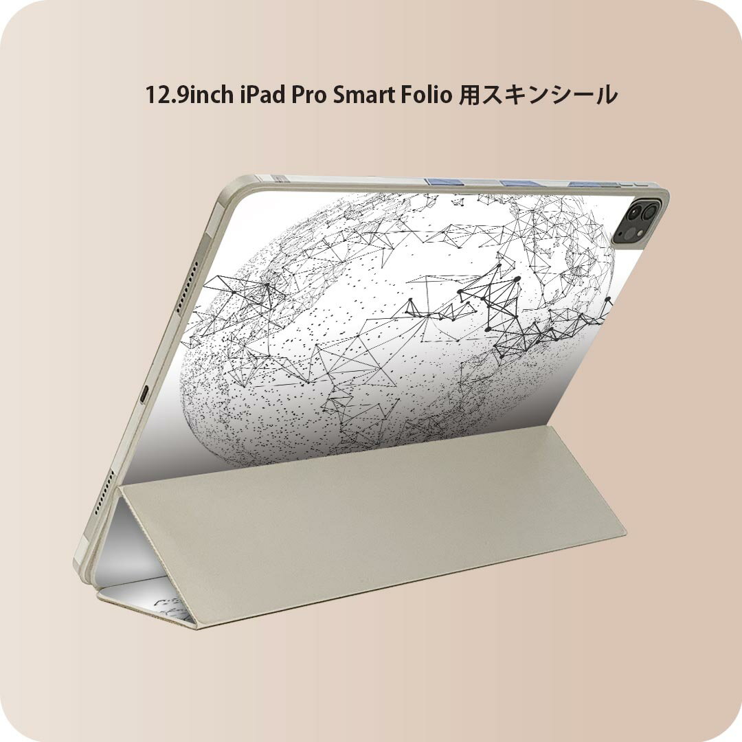 商品特徴・貼るだけでおしゃれに簡単着せ替え、iPad Smart Folio 用 12.9インチ 全面デザインスキンシール！・高精細プリントで写真と遜色がない仕上がり！・ちょっとしたすり傷から端末を保護！・「裸で持つ派」の人にはもちろん、お手持ちのクリアケース付けてもOK！・エアフリー素材で気泡の心配も軽減！・貼り直しOK！位置調整も安心！注意事項画像はサンプルです。ご覧の環境によっては多少色味に違いを感じる場合がございます。 イメージと違った、モニターと色味が異なるという理由での交換や返金はご対応出来かねます。端末本体やクリアケースは付属しません。貼付時のずれやカメラ周りの凹凸を考慮してカメラ穴等は少し大きめにカットしています。貼付の際はカメラ穴を基準に位置を合わせてください。カメラ付近の何もないように見える場所に穴が開いていますが、こちらは近接・明るさ感知センサー用の穴です。端末本体に直接貼ることを想定しています。保護フィルムなどの上から貼ると上手く貼れない可能性があります初回貼付時の位置調整や貼り直しは可能ですが、しっかり接着させた後の貼り直しは保証しておりません。こちらは無地のシートにプリントした商品で、デコなどの加工はございません。 凹凸や光沢があるように見えたり布地や金属を素材にしたように見える商品もありますが、図版によるものです。印刷カメラ穴の位置にわずかなズレが生じる場合がございます。ご注文後に1点1点制作する受注生産品のため、不良品以外のご返品や交換は固くお断り致します。 機種間違いも保証対象外となりますため、ご注文の際は必ず機種をご確認下さい。発送について完全受注生産のハンドメイド商品となりますので、既製品と比べて発送までお時間を頂いています。 基本的に決済確認後、2?3営業日、最大で10営業日での発送となります。繁忙期や休業日明けの場合はさらに時間がかかる場合があります。 その際には別途メールにてご連絡致します。メール便の場合、発送日から到着までに2?4日ほどかかる場合が多く、紛失などの保障もご対応できかねます。あらかじめご了承下さい。