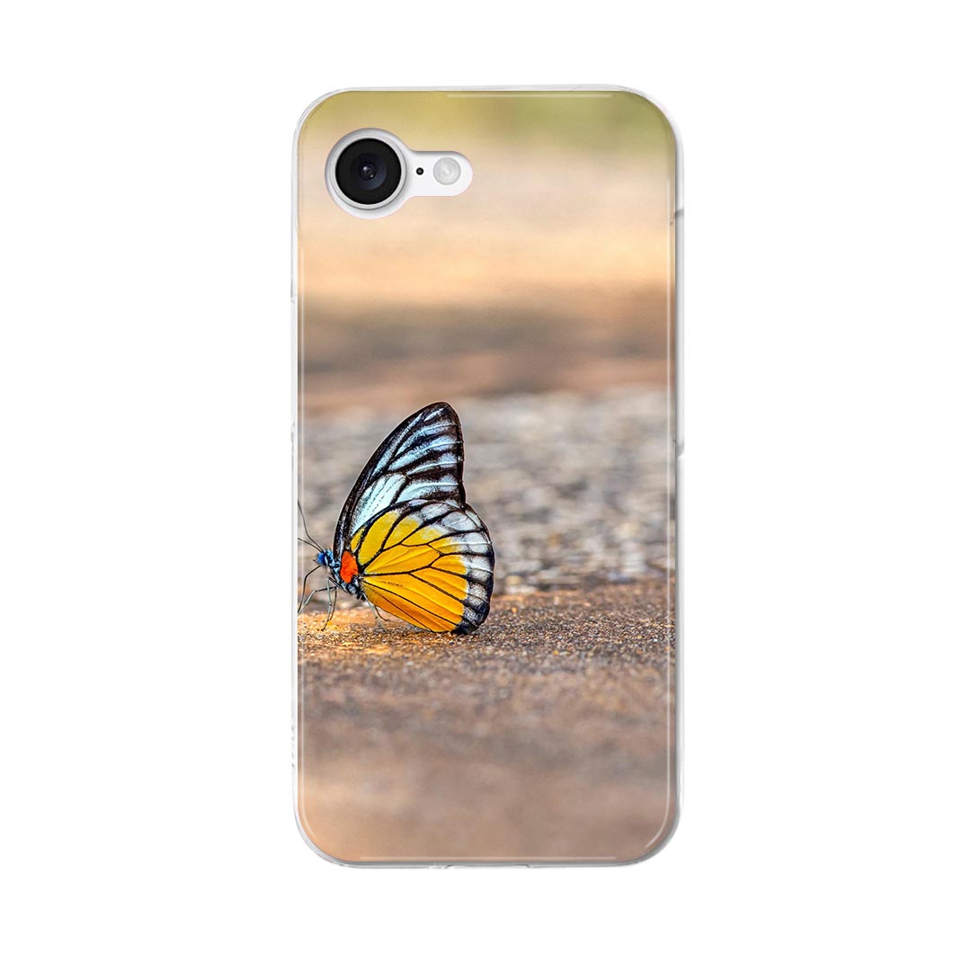 iPhone 16e 用 各キャリア 共通対応 ハードケース ケース カバー ハードケース 023627 蝶々　写真　夕日(2.0)