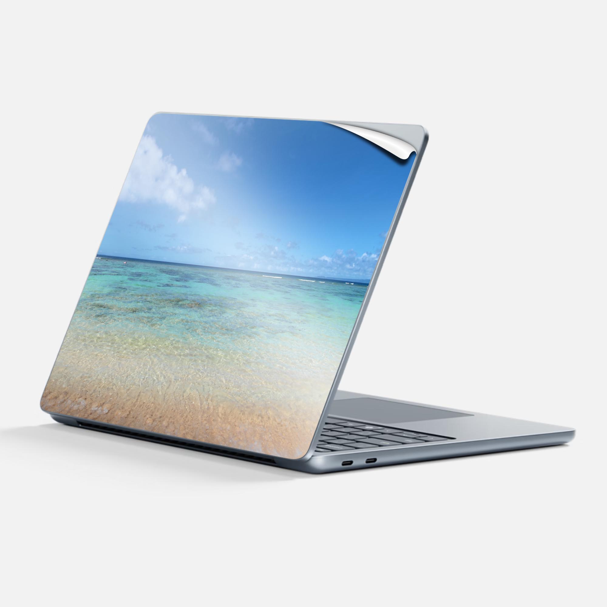 商品特徴・貼るだけでかんたん着せ替え、Surfac Laptop(第7世代) 13インチ 共通対応デザインスキンシール・高精細プリントで写真と遜色のない仕上がり！半光沢シートでしっとりツヤのある表現力・ちょっとしたすり傷からSurface本...