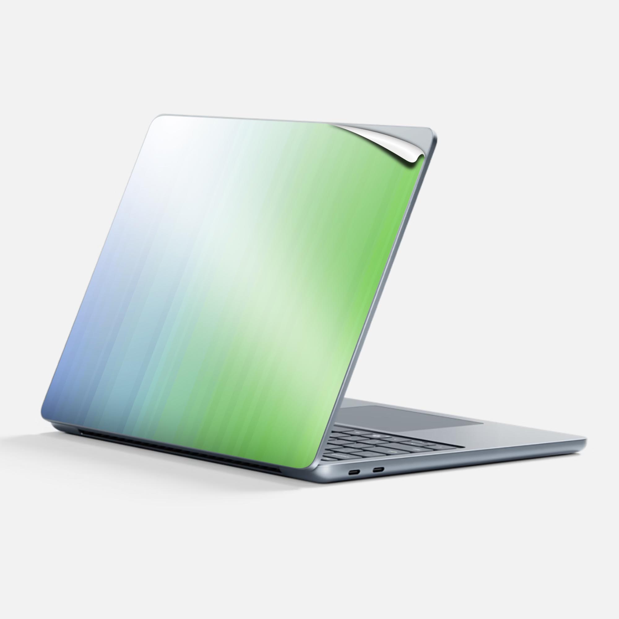 商品特徴・貼るだけでかんたん着せ替え、Surfac Laptop(第7世代) 13インチ 共通対応デザインスキンシール・高精細プリントで写真と遜色のない仕上がり！半光沢シートでしっとりツヤのある表現力・ちょっとしたすり傷からSurface本体を保護・接着部はエアフリー素材で気泡の心配も軽減・再剥離素材なので貼り付け時の調整も安心注意事項画像はサンプルですので、ご覧の環境によっては多少色味に違いを感じる場合がございます。 イメージと違った、モニターと色味が異なるという理由での交換や返金はご対応出来かねます。スキンシールのみの販売で、本体は付属しません。また、シールは背面部用のみとなります。初回貼付時の位置調整や貼り直しは可能ですが、しっかりと押し付けて接着させた後の再剥離、再利用は保証しておりません。また接着部に油分や汚れが付着しますと角の部分は剥がれやすくなりますので、貼付時はあまり触れないようにご注意ください。無地のセミグロスシートにデザインをプリントした商品で、デコなどの加工はございません。 凹凸や光沢があるように見えたり布地や金属を素材にしたように見える商品もありますが、デザインの図版によるものです。印刷時に微妙な画像のズレが生じる場合がございます。ご注文後に1点1点制作する受注生産品の為、不良品以外のご返品や交換は固くお断りします。 発送について完全受注生産のハンドメイド商品となりますので、既製品と比べて発送までお時間を頂いています。 基本的に決済確認後、最大で10営業日での発送となります。繁忙期や休業日明けの場合はさらに時間がかかる場合があります。 その際には別途メールにてご連絡致します。メール便の場合、発送日から到着までに2?4日ほどかかる場合が多く、紛失などの保障もご対応できかねます。あらかじめご了承下さい。