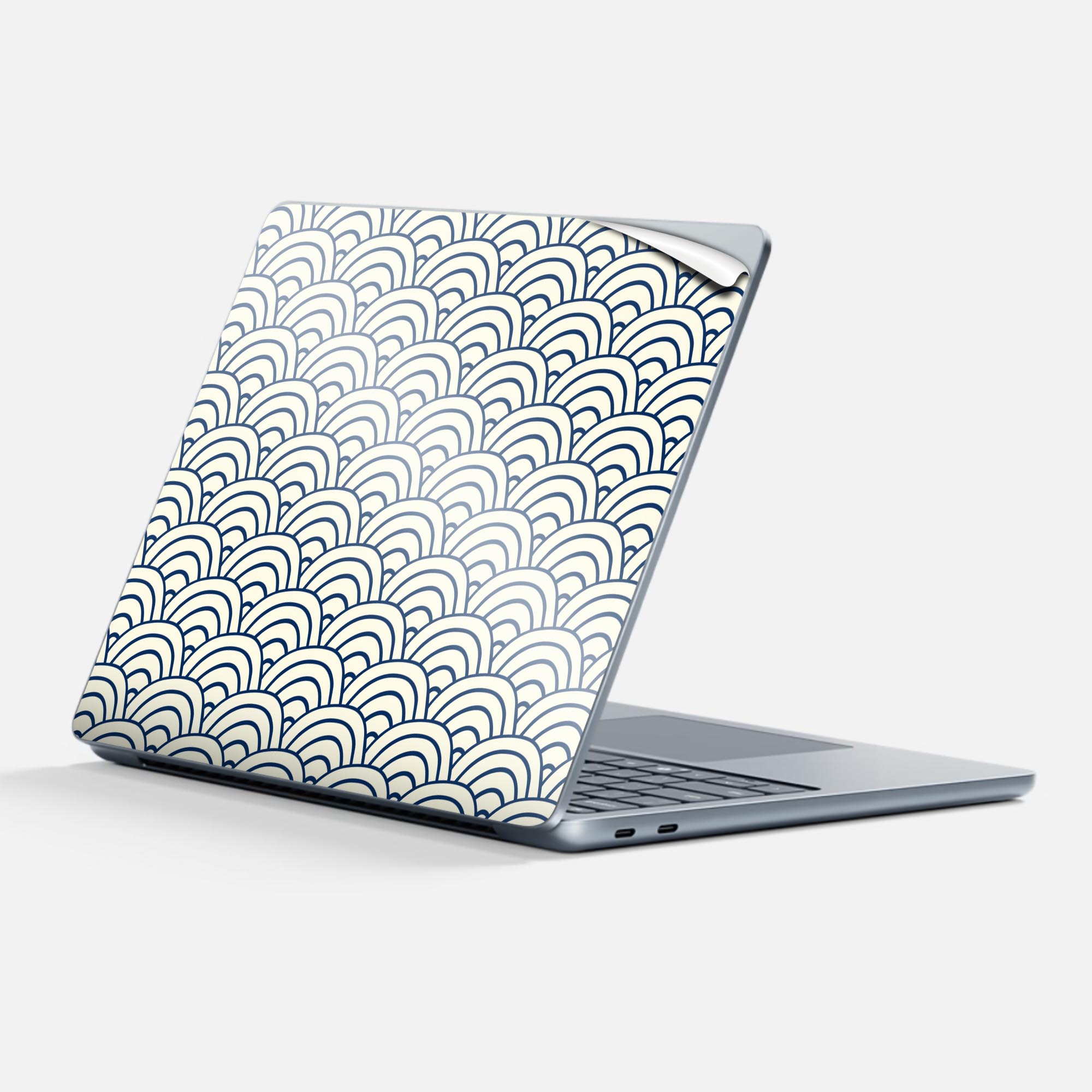 Surface Laptop 第7世代 13 インチ 用 スキンシール 全面スキンシール フル 背面 底 ステッカー 保護シール キャラクター かわいい 050022
