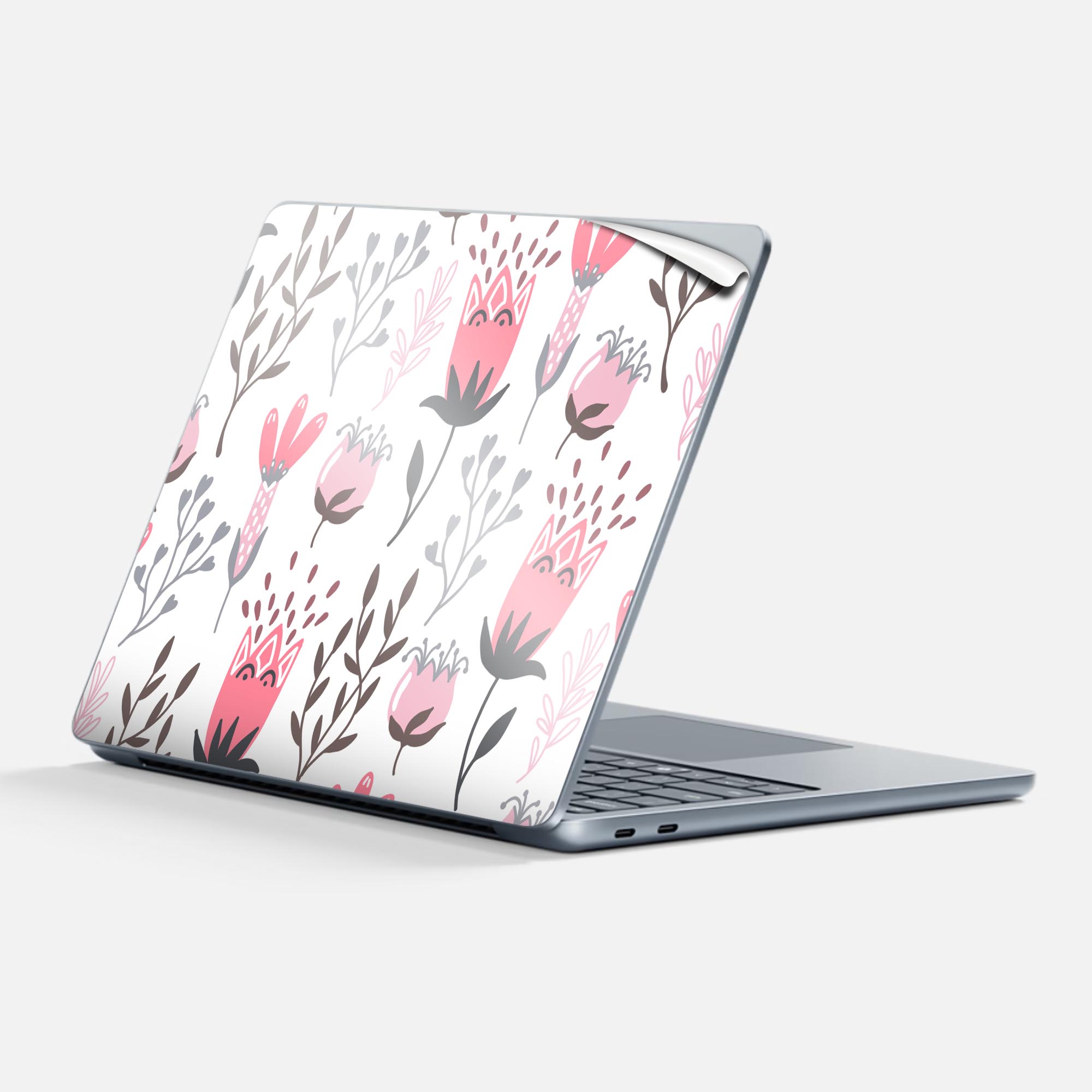 商品特徴・貼るだけでかんたん着せ替え、Surfac Laptop(第7世代) 13インチ 共通対応デザインスキンシール・高精細プリントで写真と遜色のない仕上がり！半光沢シートでしっとりツヤのある表現力・ちょっとしたすり傷からSurface本体を保護・接着部はエアフリー素材で気泡の心配も軽減・再剥離素材なので貼り付け時の調整も安心注意事項画像はサンプルですので、ご覧の環境によっては多少色味に違いを感じる場合がございます。 イメージと違った、モニターと色味が異なるという理由での交換や返金はご対応出来かねます。スキンシールのみの販売で、本体は付属しません。また、シールは背面部用のみとなります。初回貼付時の位置調整や貼り直しは可能ですが、しっかりと押し付けて接着させた後の再剥離、再利用は保証しておりません。また接着部に油分や汚れが付着しますと角の部分は剥がれやすくなりますので、貼付時はあまり触れないようにご注意ください。無地のセミグロスシートにデザインをプリントした商品で、デコなどの加工はございません。 凹凸や光沢があるように見えたり布地や金属を素材にしたように見える商品もありますが、デザインの図版によるものです。印刷時に微妙な画像のズレが生じる場合がございます。ご注文後に1点1点制作する受注生産品の為、不良品以外のご返品や交換は固くお断りします。 発送について完全受注生産のハンドメイド商品となりますので、既製品と比べて発送までお時間を頂いています。 基本的に決済確認後、最大で10営業日での発送となります。繁忙期や休業日明けの場合はさらに時間がかかる場合があります。 その際には別途メールにてご連絡致します。メール便の場合、発送日から到着までに2?4日ほどかかる場合が多く、紛失などの保障もご対応できかねます。あらかじめご了承下さい。