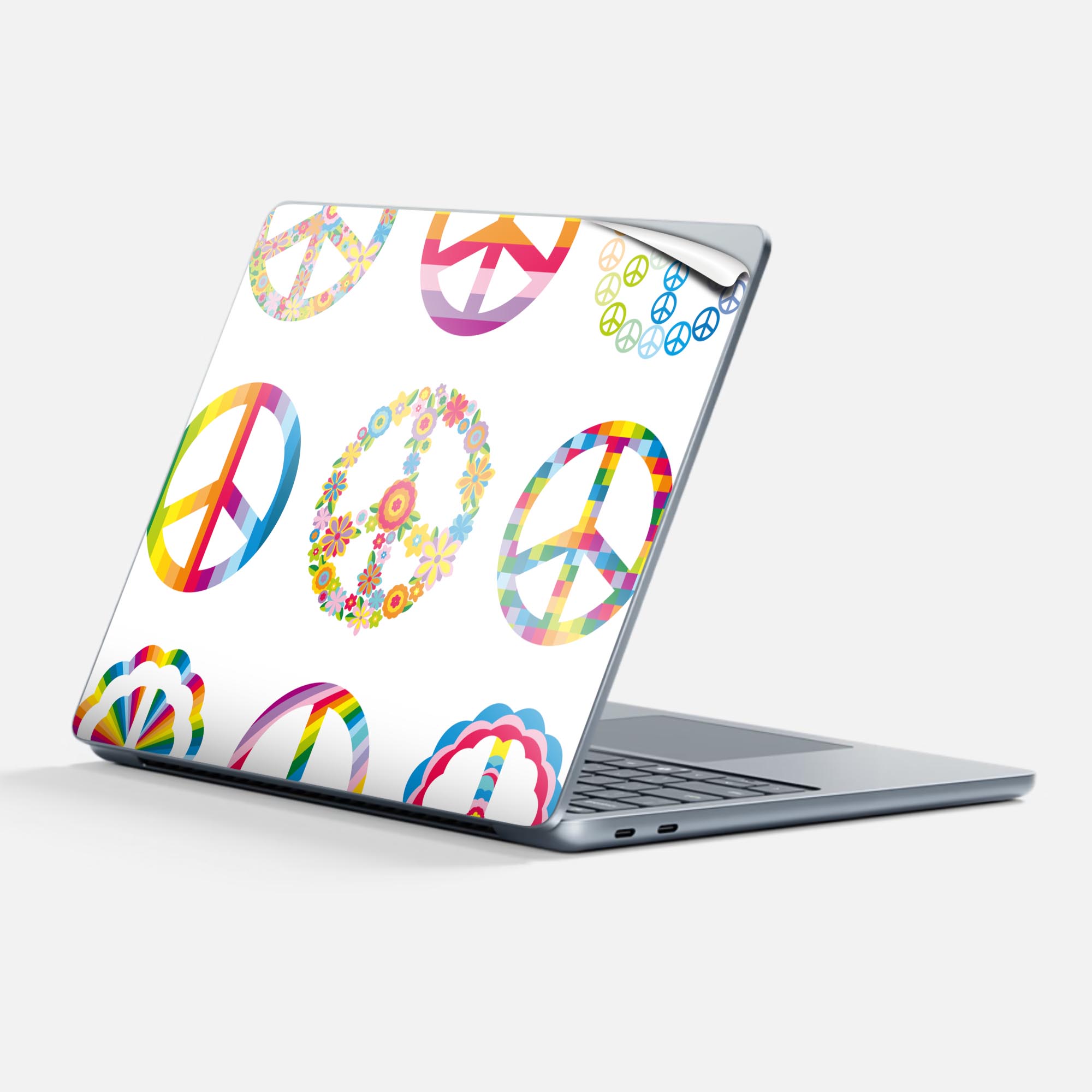 商品特徴・貼るだけでかんたん着せ替え、Surfac Laptop(第7世代) 13インチ 共通対応デザインスキンシール・高精細プリントで写真と遜色のない仕上がり！半光沢シートでしっとりツヤのある表現力・ちょっとしたすり傷からSurface本体を保護・接着部はエアフリー素材で気泡の心配も軽減・再剥離素材なので貼り付け時の調整も安心注意事項画像はサンプルですので、ご覧の環境によっては多少色味に違いを感じる場合がございます。 イメージと違った、モニターと色味が異なるという理由での交換や返金はご対応出来かねます。スキンシールのみの販売で、本体は付属しません。また、シールは背面部用のみとなります。初回貼付時の位置調整や貼り直しは可能ですが、しっかりと押し付けて接着させた後の再剥離、再利用は保証しておりません。また接着部に油分や汚れが付着しますと角の部分は剥がれやすくなりますので、貼付時はあまり触れないようにご注意ください。無地のセミグロスシートにデザインをプリントした商品で、デコなどの加工はございません。 凹凸や光沢があるように見えたり布地や金属を素材にしたように見える商品もありますが、デザインの図版によるものです。印刷時に微妙な画像のズレが生じる場合がございます。ご注文後に1点1点制作する受注生産品の為、不良品以外のご返品や交換は固くお断りします。 発送について完全受注生産のハンドメイド商品となりますので、既製品と比べて発送までお時間を頂いています。 基本的に決済確認後、最大で10営業日での発送となります。繁忙期や休業日明けの場合はさらに時間がかかる場合があります。 その際には別途メールにてご連絡致します。メール便の場合、発送日から到着までに2?4日ほどかかる場合が多く、紛失などの保障もご対応できかねます。あらかじめご了承下さい。
