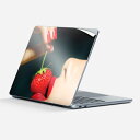 Surface Laptop 第7世代 13 インチ 用 スキンシール 全面スキンシール フル 背面 底 ステッカー 保護シール キャラクター かわいい 011897 女性 苺