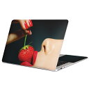 MacBook 用 スキンシール マックブック 13インチ ~ 16インチ MacBook Pro / MacBook Air 各種対応 ノートパソコン カバー ケース フィルム ステッカー アクセサリー 保護 011897 女性 苺