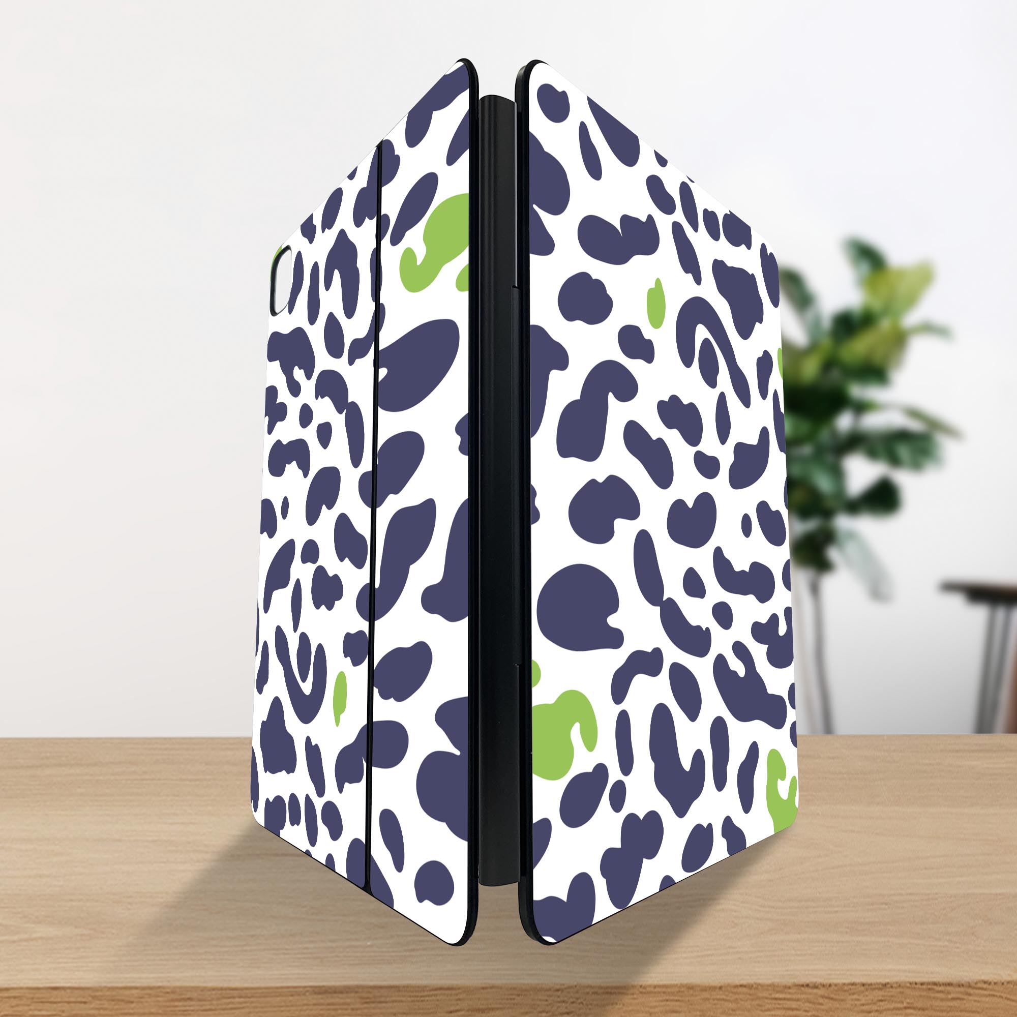 マジックキーボード 用 スキンシール 11インチ 13インチ iPad Pro11(M4) iPad Pro13(M4)用 2024年発売 第5世代 Magic Keyboard 対応 前面 背面 保護シール 人気 模様　アニマル柄　動物 011563