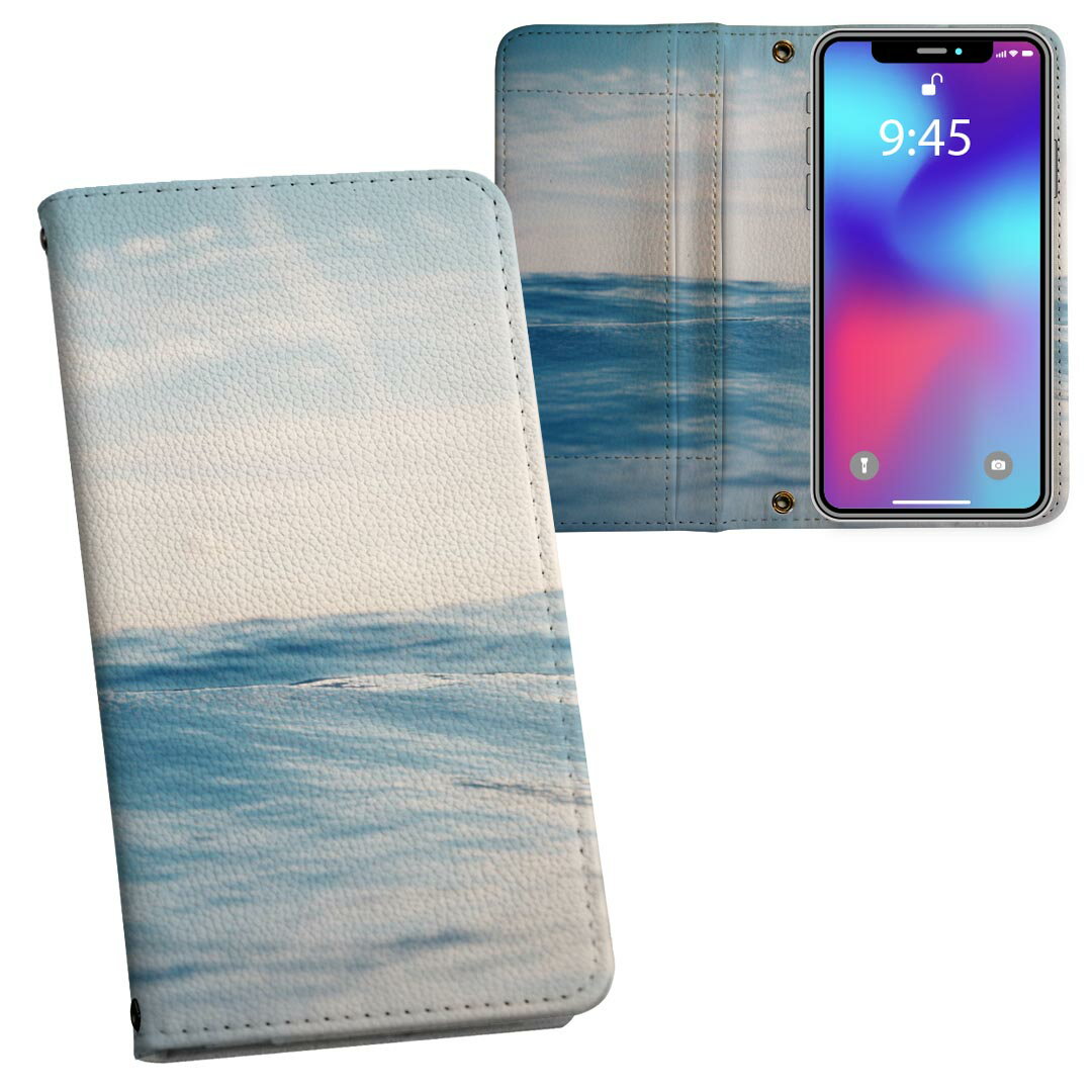 商品特徴・シームレスな全面デザイン・外側は高品質の人工革を使用・内側にはスマホを装着するケースが付属・機種専用のカメラホール仕様でケースを装着したままの撮影が可能・ワンセグや動画の視聴に便利な横置きスタンド機能・ICカードなどを2枚まで収納...