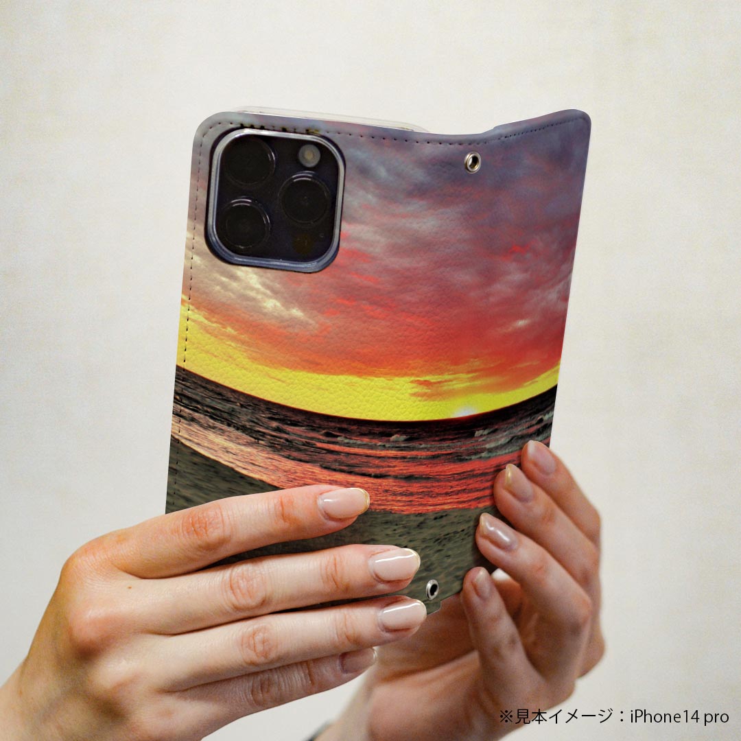 AQUOS sense3 用 スマホカバー SH-02M / SHV45 / SH-M12 共通対応 ケース カバー 手帳型 マグネット式 ピタッと閉まる レザーケース カード収納 ポケット 022957 夕日　海　景色