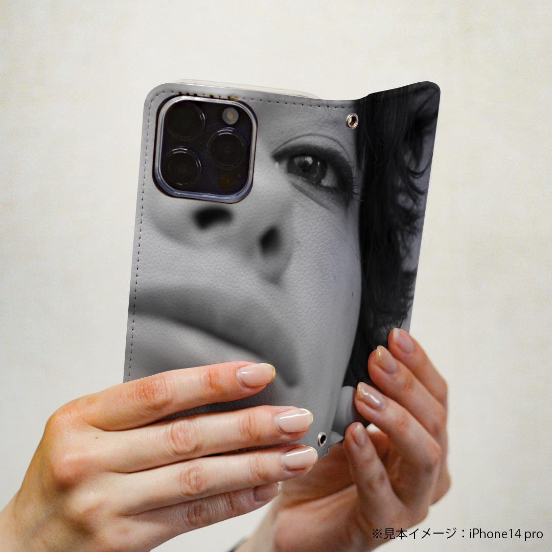 Xperia 5 II SOG02 au 専用 ケース カバー 手帳型 マグネット式 ピタッと閉まる レザーケース sc02k カード収納 ポケット igcase 023391 人物　女性　写真　モノクロ