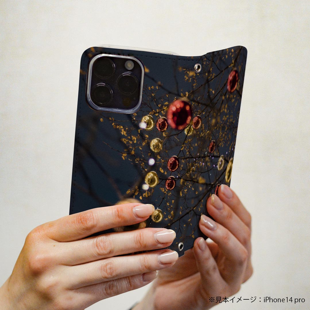 Galaxy S24 Ultra 用 手帳型 ケース SC-52E / SCG26 (SM-S928) 各キャリア 共通対応 ケース カバー 手帳型 マグネット式 ピタッと閉まる レザーケース カード収納 ポケット 023631 クリスマス　ツリー