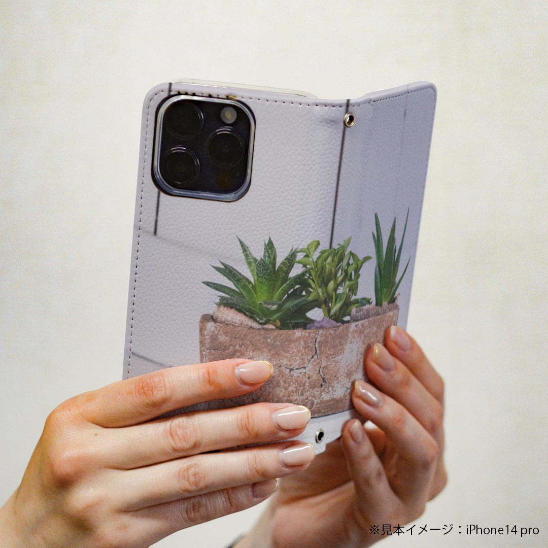 iPhone16plus 6.7インチ 専用 各キャリア iPhone 16 plus 共通対応 ケース カバー 手帳型 マグネット式 ピタッと閉まる レザーケース iphone 16plus カード収納 ポケット igcase 023734 植物　植木鉢　写真