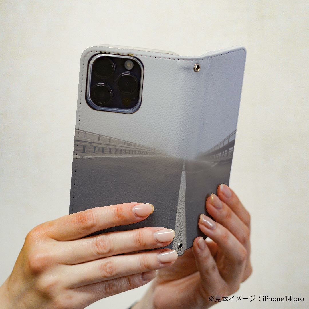 iPhone XR iPhone 10r アイフォーン エックスアール テンアール 専用 ケース カバー 手帳型 マグネット式 ピタッと閉まる レザーケース iphonexr カード収納 ポケット igcase 025812 道路　風景