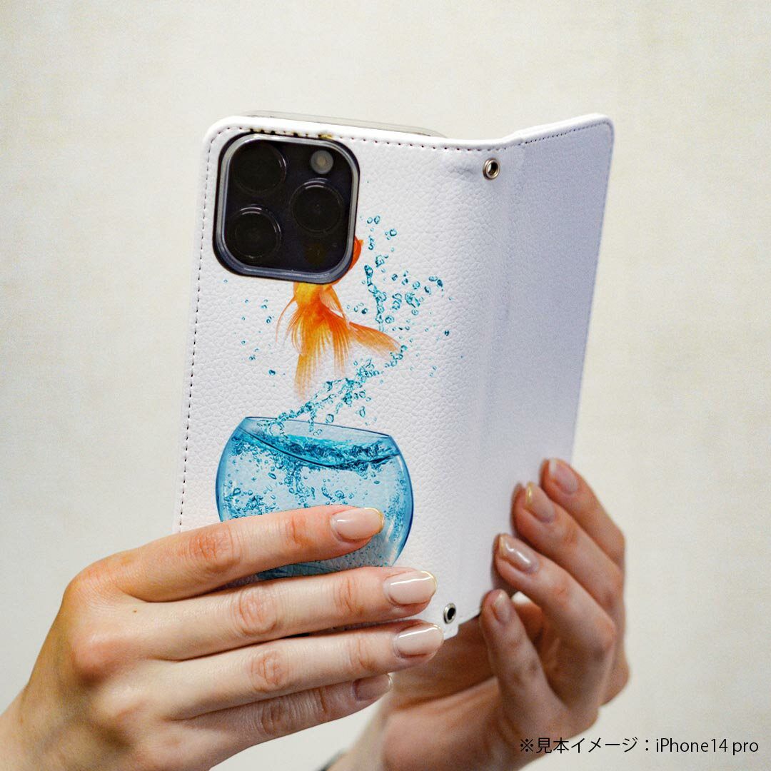 Xperia 10 VII 用 スマホカバー SO-52F / SOG16 / XQ-FE44 共通対応 ケース カバー 手帳型 マグネット式 ピタッと閉まる レザーケース カード収納 ポケット 006575 きんぎょ　写真　金魚