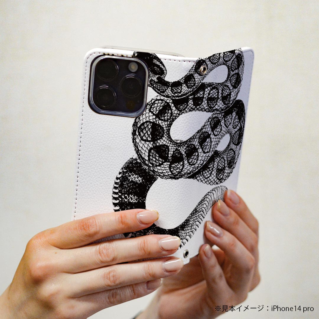 スマコレのGalaxy A51 5G SC-54A ギャラクシー 専用 ケース カバー 手帳型 マグネット式 ピタッと閉まる レザーケース sc54a カード収納 ポケット igcase 017486 ハロウィン　ホラー 蛇　ヘビ　リアル｜アングル3