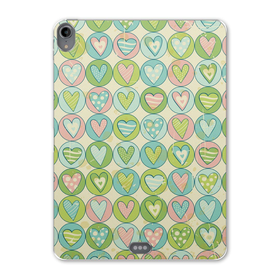 注意事項・素材ケースの入荷時期により、商品写真とは一部カメラ・ボタン穴などの形状が異なるケースを使用する場合があります。また、一部機種のTPU商品は素材強度の関係でケースの上からボタン操作するタイプとなりますが操作に影響はありません。・側面...