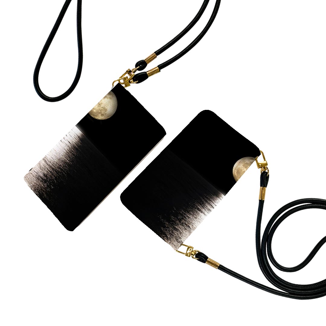 Galaxy S25 Ultra 用 SC-52F / SCG32 共通対応 sc52f 手帳型ケース ストラップ付き ショルダー スマホ 落下防止 手帳型 マグネット式 ピタッと閉まる スマホカバー 肩掛け 斜めかけ 030611 月 月光 海 綺麗