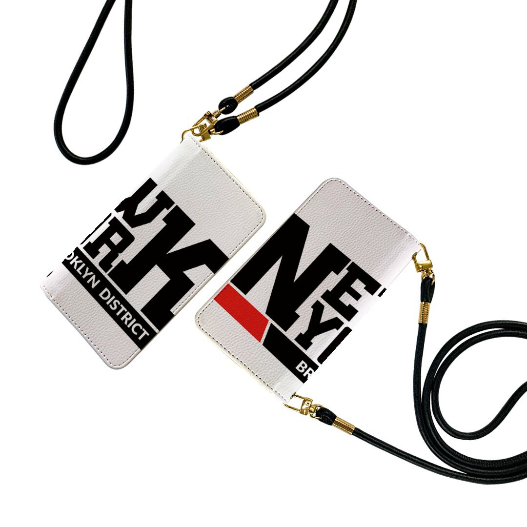 商品特徴・ショルダー付き手帳型スマホケース・シームレスな全面デザイン（内側は落ち着いたオフホワイト）・外側は高品質の人工革を使用・内側にはスマホを装着するケースが付属・機種専用のカメラホール仕様でケースを装着したままの撮影が可能・ワンセグや...