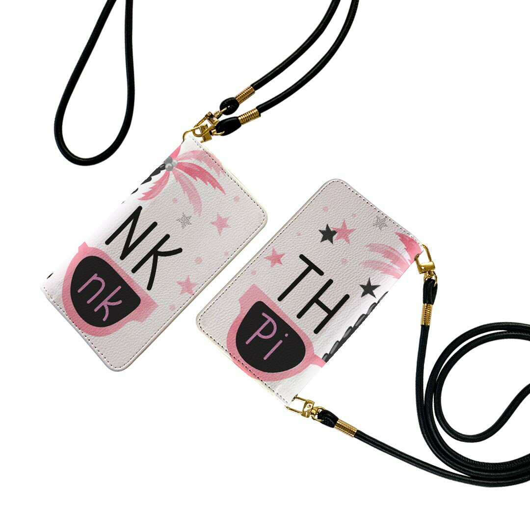 商品特徴・ショルダー付き手帳型スマホケース・シームレスな全面デザイン（内側は落ち着いたオフホワイト）・外側は高品質の人工革を使用・内側にはスマホを装着するケースが付属・機種専用のカメラホール仕様でケースを装着したままの撮影が可能・ワンセグや...