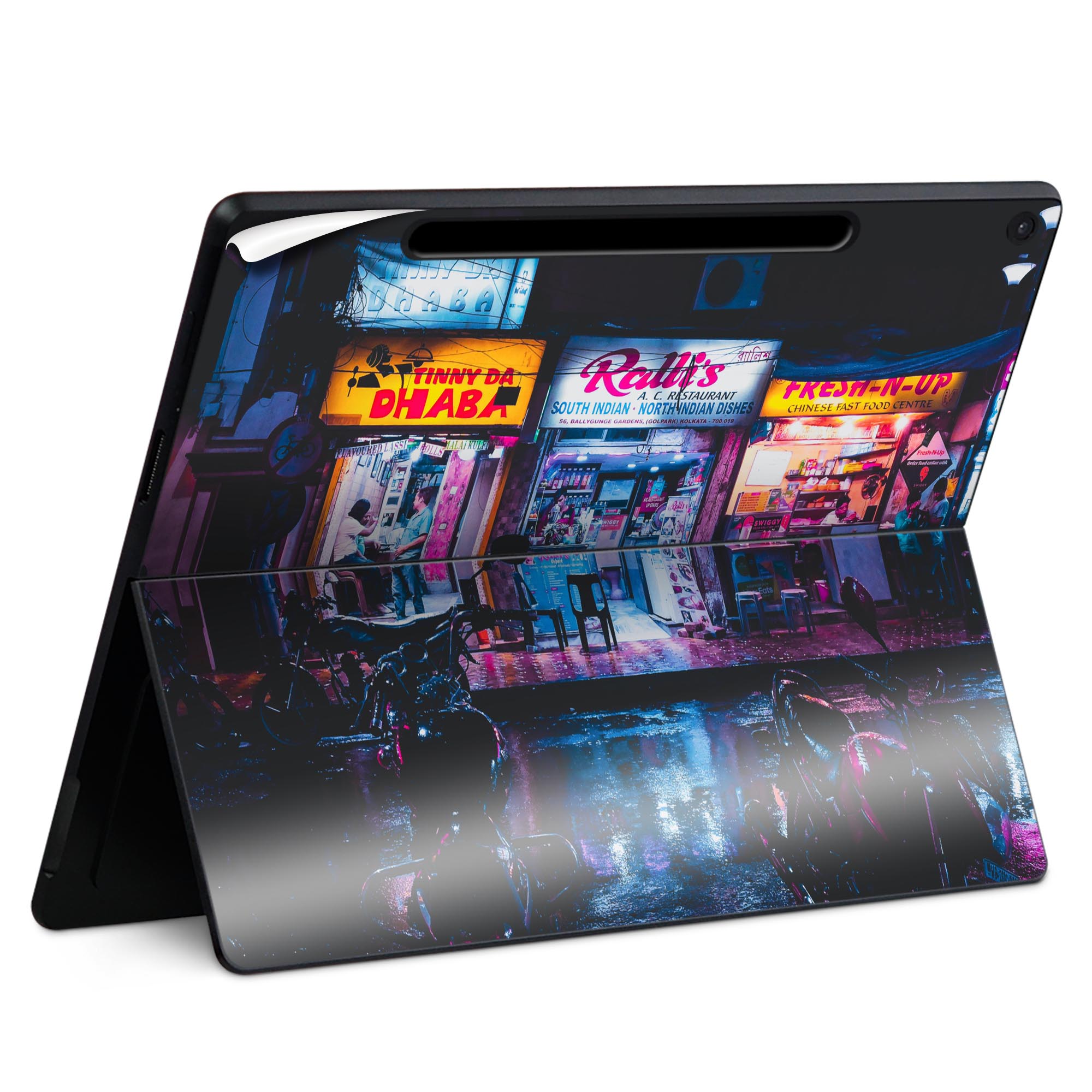 商品特徴・貼るだけでかんたん着せ替え、Surfac Pro 12インチ(2025) 共通対応デザインスキンシール・高精細プリントで写真と遜色のない仕上がり！半光沢シートでしっとりツヤのある表現力・ちょっとしたすり傷からSurface本体を保...