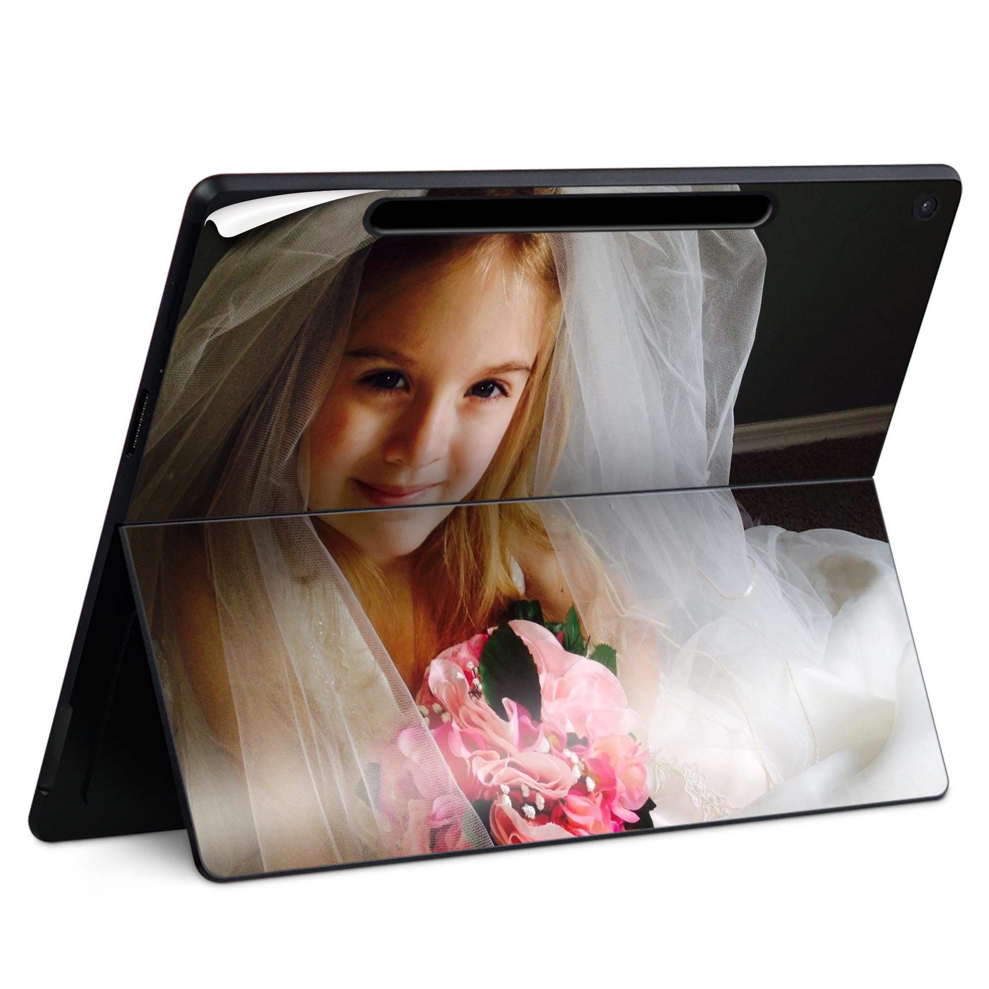 商品特徴・貼るだけでかんたん着せ替え、Surfac Pro 12インチ(2025) 共通対応デザインスキンシール・高精細プリントで写真と遜色のない仕上がり！半光沢シートでしっとりツヤのある表現力・ちょっとしたすり傷からSurface本体を保...