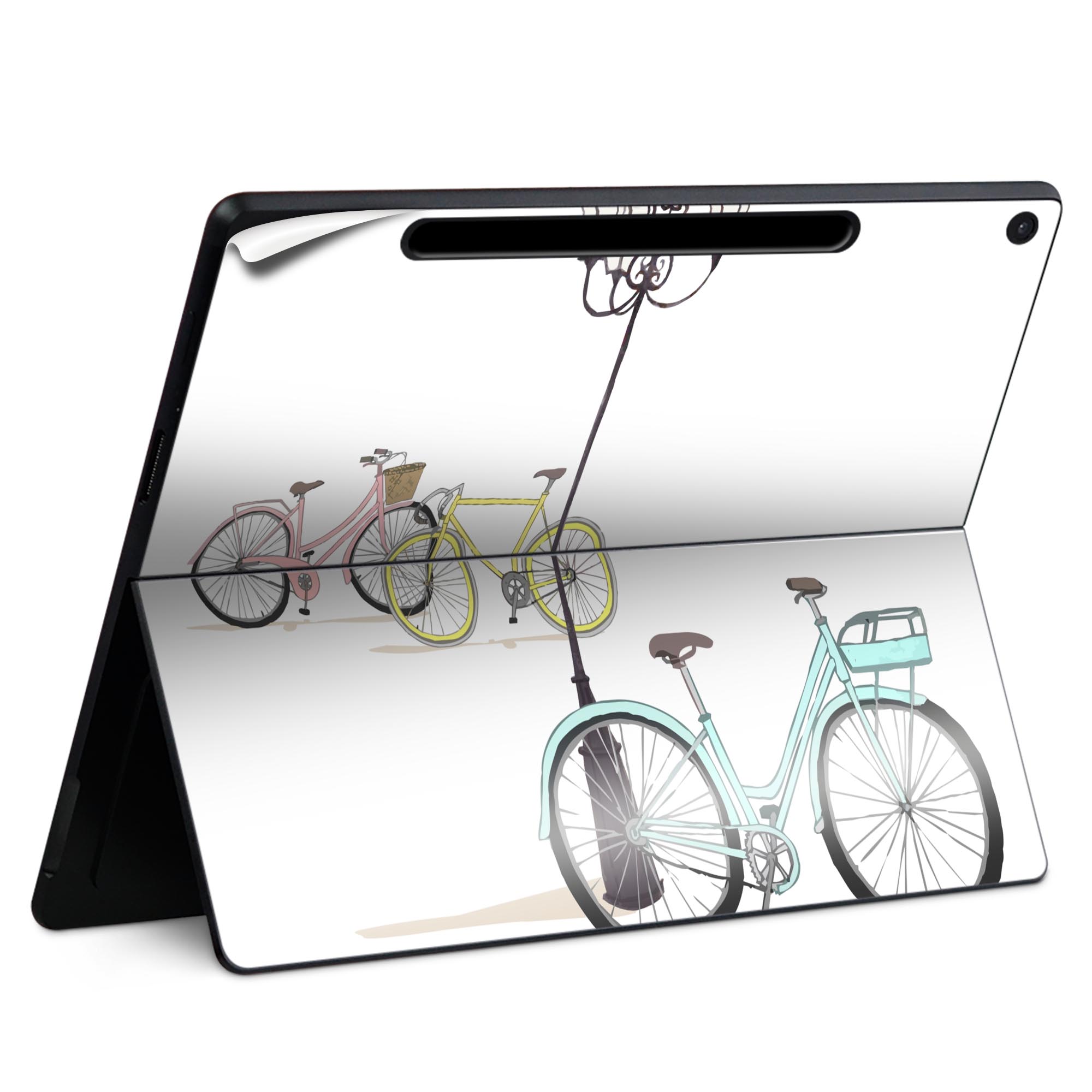 商品特徴・貼るだけでかんたん着せ替え、Surfac Pro 12インチ(2025) 共通対応デザインスキンシール・高精細プリントで写真と遜色のない仕上がり！半光沢シートでしっとりツヤのある表現力・ちょっとしたすり傷からSurface本体を保...