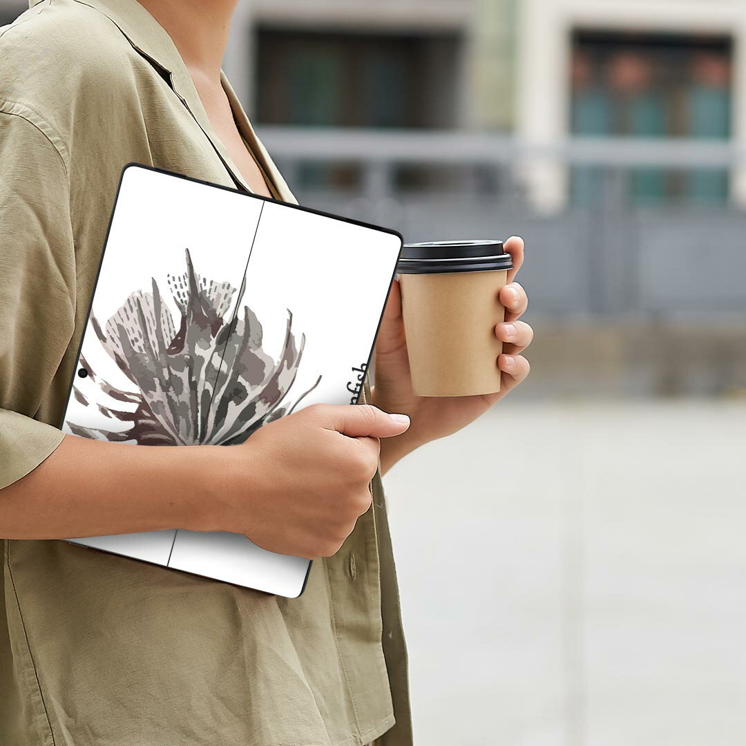 Surface Pro11(2024) / Pro10(for Business) / Pro9(2022) 共通対応 背面 保護 デザイン スキンシール Pro8/ProX 各種対応 019736 海の生物 ハナミノカサゴ red lionfish