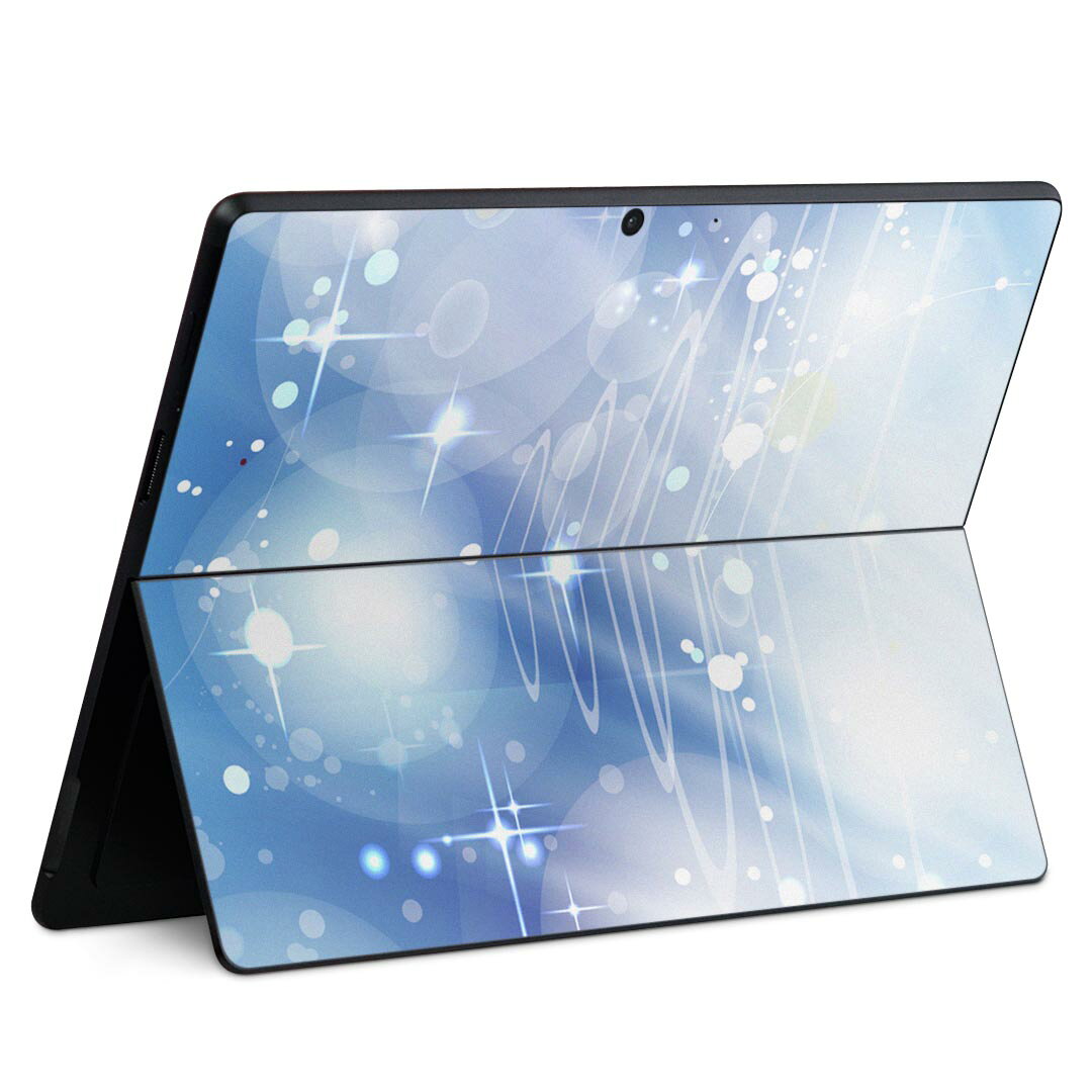 商品特徴・貼るだけでかんたん着せ替え、Surface Pro9 Pro 8 Surface Pro X 共通対応デザインスキンシール・高精細プリントで写真と遜色のない仕上がり！半光沢シートでしっとりツヤのある表現力・ちょっとしたすり傷からSurface本体を保護・接着部はエアフリー素材で気泡の心配も軽減・再剥離素材なので貼り付け時の調整も安心注意事項画像はサンプルですので、ご覧の環境によっては多少色味に違いを感じる場合がございます。 イメージと違った、モニターと色味が異なるという理由での交換や返金はご対応出来かねます。スキンシールのみの販売で、本体は付属しません。また、シールは背面部用のみとなります。初回貼付時の位置調整や貼り直しは可能ですが、しっかりと押し付けて接着させた後の再剥離、再利用は保証しておりません。また接着部に油分や汚れが付着しますと角の部分は剥がれやすくなりますので、貼付時はあまり触れないようにご注意ください。無地のセミグロスシートにデザインをプリントした商品で、デコなどの加工はございません。 凹凸や光沢があるように見えたり布地や金属を素材にしたように見える商品もありますが、デザインの図版によるものです。印刷時に微妙な画像のズレが生じる場合がございます。ご注文後に1点1点制作する受注生産品の為、不良品以外のご返品や交換は固くお断りします。 発送について完全受注生産のハンドメイド商品となりますので、既製品と比べて発送までお時間を頂いています。 基本的に決済確認後、最大で10営業日での発送となります。繁忙期や休業日明けの場合はさらに時間がかかる場合があります。 その際には別途メールにてご連絡致します。メール便の場合、発送日から到着までに2?4日ほどかかる場合が多く、紛失などの保障もご対応できかねます。あらかじめご了承下さい。