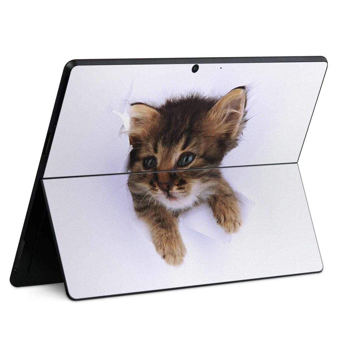商品特徴・貼るだけでかんたん着せ替え、Surface Pro9 Pro 8 Surface Pro X 共通対応デザインスキンシール・高精細プリントで写真と遜色のない仕上がり！半光沢シートでしっとりツヤのある表現力・ちょっとしたすり傷からSurface本体を保護・接着部はエアフリー素材で気泡の心配も軽減・再剥離素材なので貼り付け時の調整も安心注意事項画像はサンプルですので、ご覧の環境によっては多少色味に違いを感じる場合がございます。 イメージと違った、モニターと色味が異なるという理由での交換や返金はご対応出来かねます。スキンシールのみの販売で、本体は付属しません。また、シールは背面部用のみとなります。初回貼付時の位置調整や貼り直しは可能ですが、しっかりと押し付けて接着させた後の再剥離、再利用は保証しておりません。また接着部に油分や汚れが付着しますと角の部分は剥がれやすくなりますので、貼付時はあまり触れないようにご注意ください。無地のセミグロスシートにデザインをプリントした商品で、デコなどの加工はございません。 凹凸や光沢があるように見えたり布地や金属を素材にしたように見える商品もありますが、デザインの図版によるものです。印刷時に微妙な画像のズレが生じる場合がございます。ご注文後に1点1点制作する受注生産品の為、不良品以外のご返品や交換は固くお断りします。 発送について完全受注生産のハンドメイド商品となりますので、既製品と比べて発送までお時間を頂いています。 基本的に決済確認後、最大で10営業日での発送となります。繁忙期や休業日明けの場合はさらに時間がかかる場合があります。 その際には別途メールにてご連絡致します。メール便の場合、発送日から到着までに2?4日ほどかかる場合が多く、紛失などの保障もご対応できかねます。あらかじめご了承下さい。