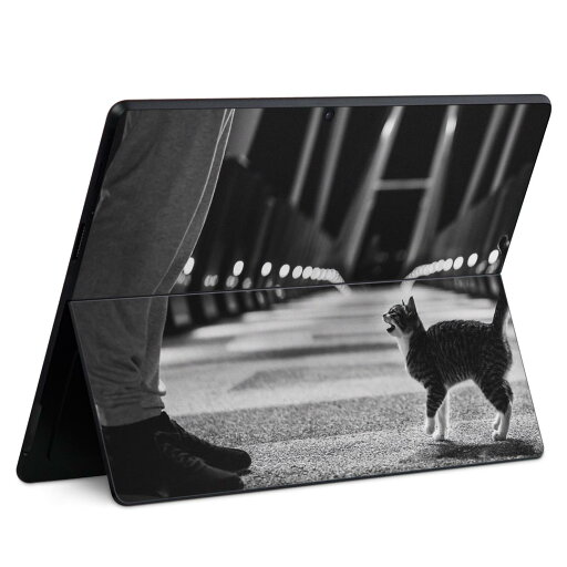 Surface Pro11(2024) / Pro10(for Business) / Pro9(2022) 共通対応 背面 保護 デザイン スキンシール Pro8/ProX 各種対応 023087 猫 ねこ 写真 モノクロ Surface Pro11(2024) / Pro10(for Business) / Pro9(2022) 共通対応 背面 保護 デザイン スキンシール Pro8/ProX 各種対応 023087 猫 ねこ 写真 モノクロ