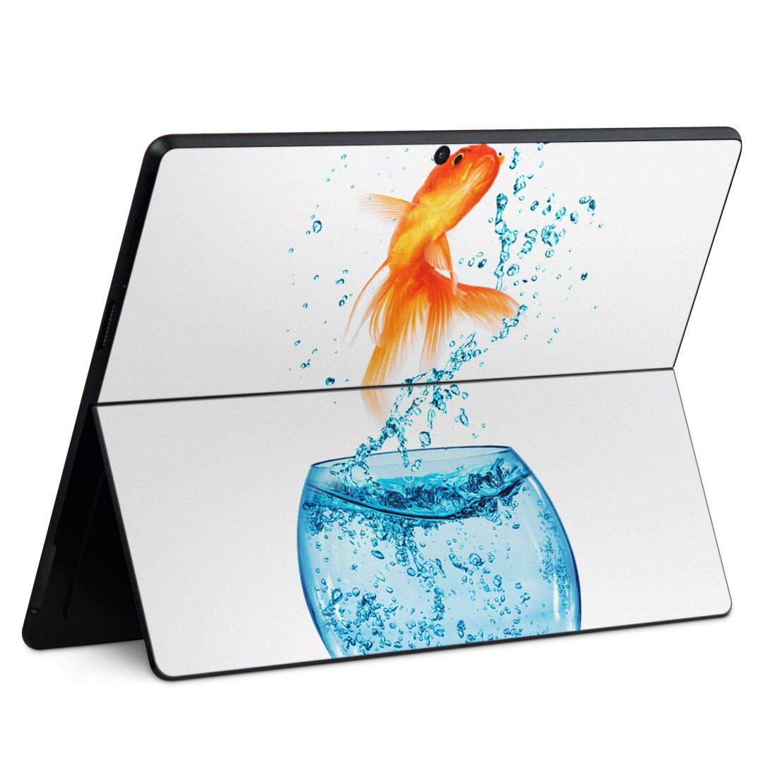 Surface Pro11(2024) / Pro10(for Business) / Pro9(2022) 共通対応 背面 保護 デザイン スキンシール Pro8/ProX 各種対応 006575 きんぎょ 写真 金魚